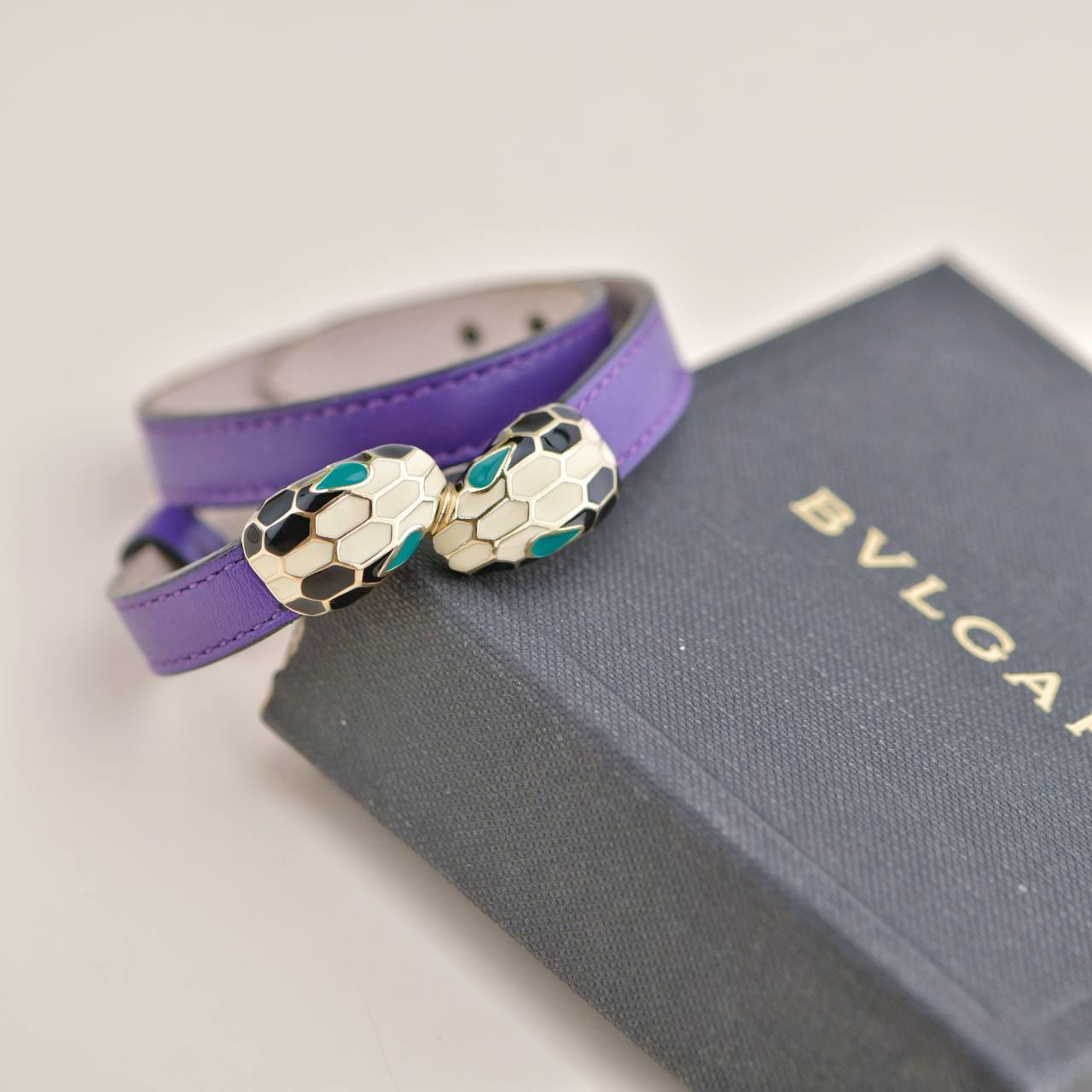 Bvlgari Serpenti Forever Emaille lila Lederarmband Größe S für Damen oder Herren im Angebot