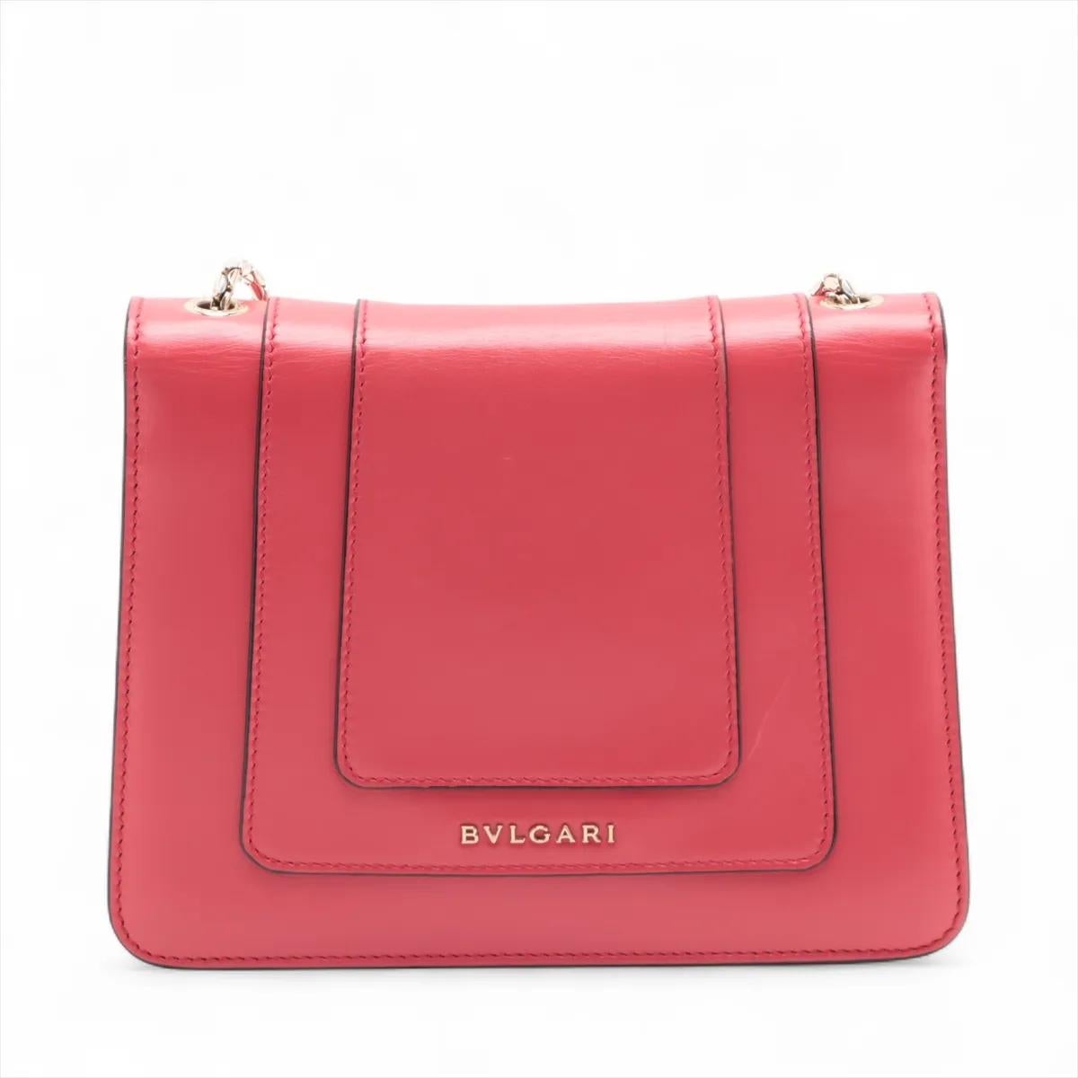 *Bvlgari Serpenti Forever Leather Chain Shoulder Bag Rouge Bon état à Indianapolis, IN