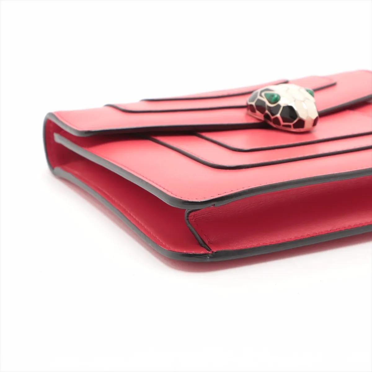 *Bvlgari Serpenti Forever Leather Chain Shoulder Bag Rouge 1