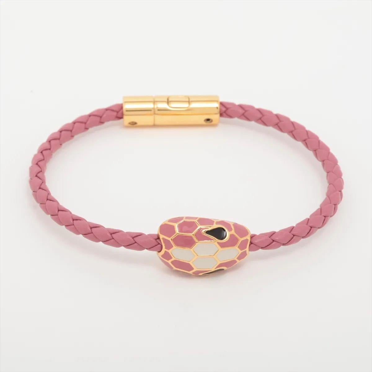 The Bvlgari Serpenti Forever Rosa di Francia Bracelet in pink exudes feminine elegance and iconic charm, inspired by the house’s legendary serpent motif. Crafted from smooth, supple leather in the delicate Rosa di Francia shade, it is adorned with