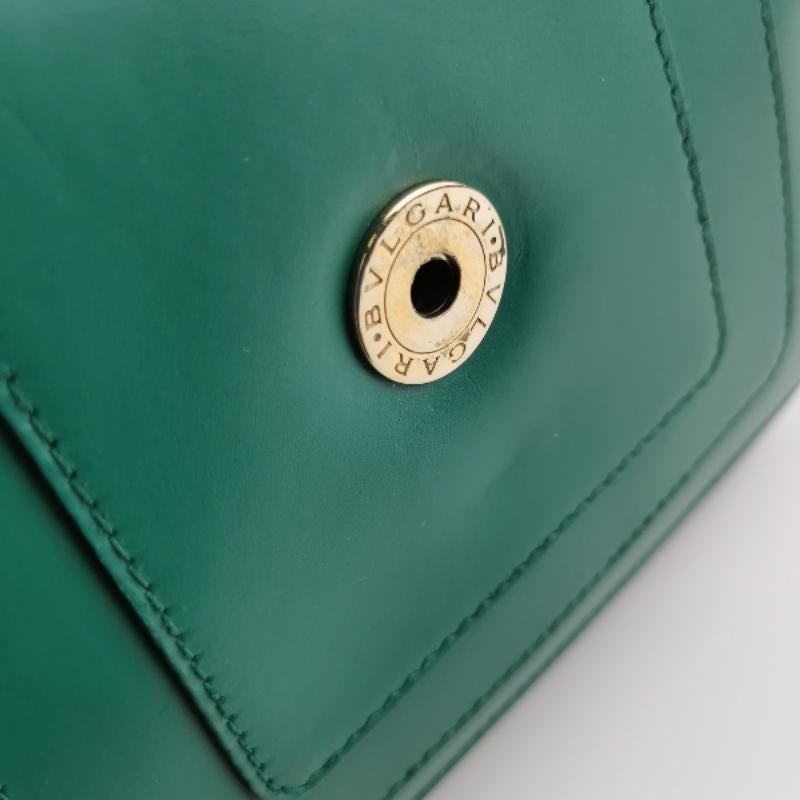 Bvlgari Serpenti Forever Bolso Crossbody Pequeño de Piel Verde 10