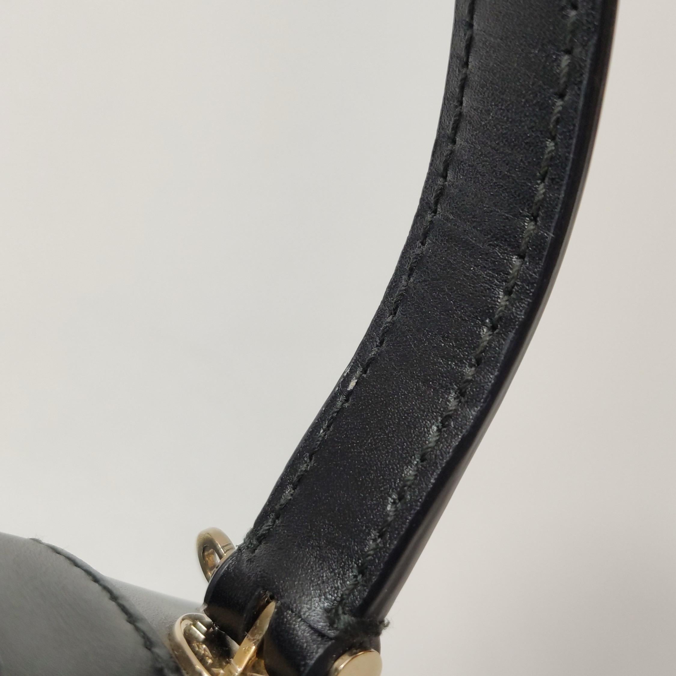 Bvlgari Serpenti Forever Small Leather Top Handle Crossbody Bag Nero in vendita 9