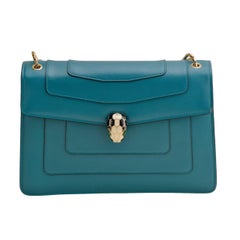 Bvlgari Serpenti Forever Sac à bandoulière moyen en cuir teal