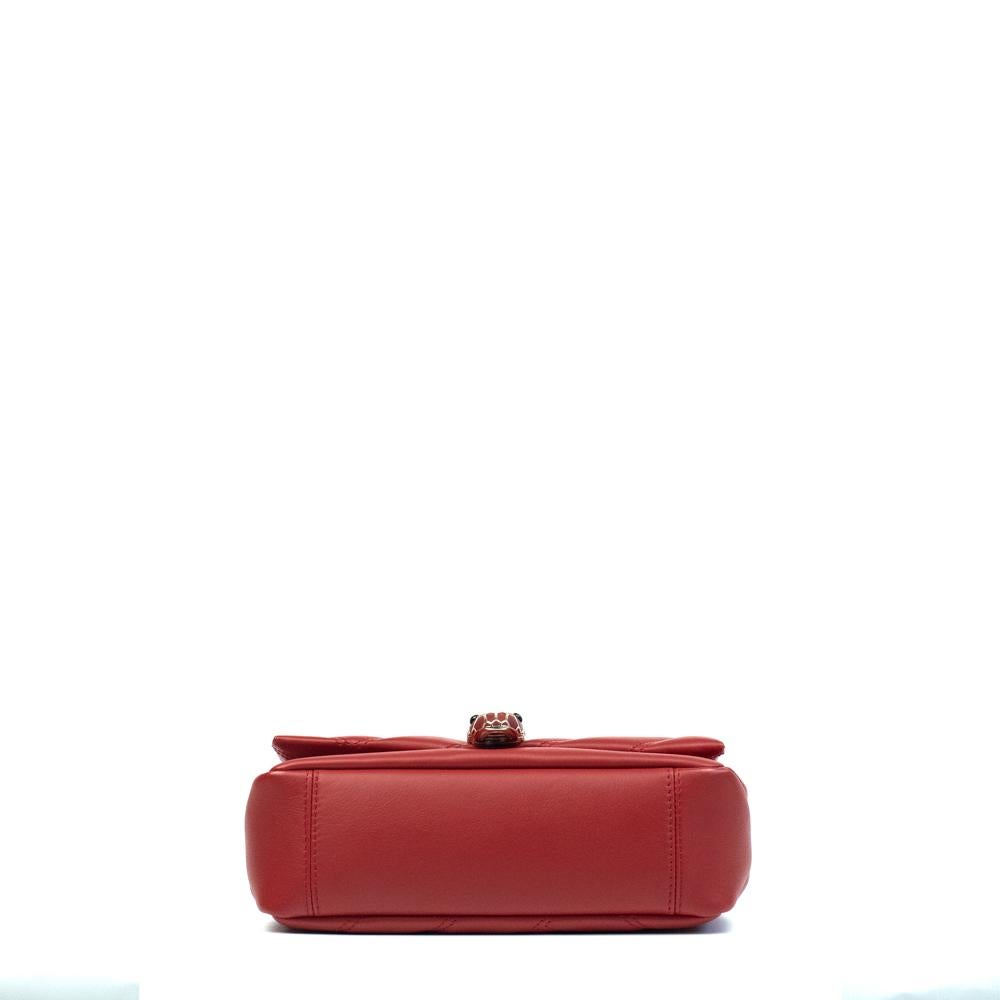 BVLGARI, Serpenti aus rotem Leder im Zustand „Gut“ im Angebot in Clichy, FR
