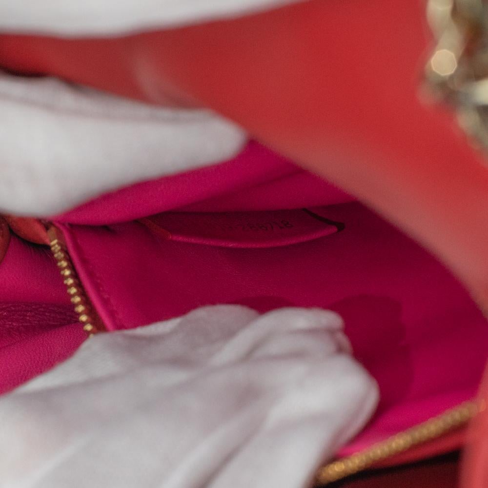 BVLGARI, Serpenti aus rotem Leder im Angebot 2