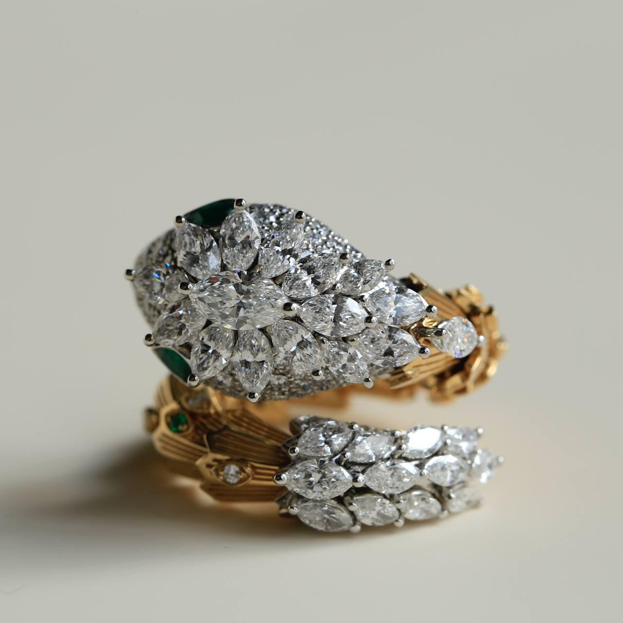 Brilliant Cut Bvlgari Serpenti Platinum 18k Yellow Gold Diamond Emerald Ring