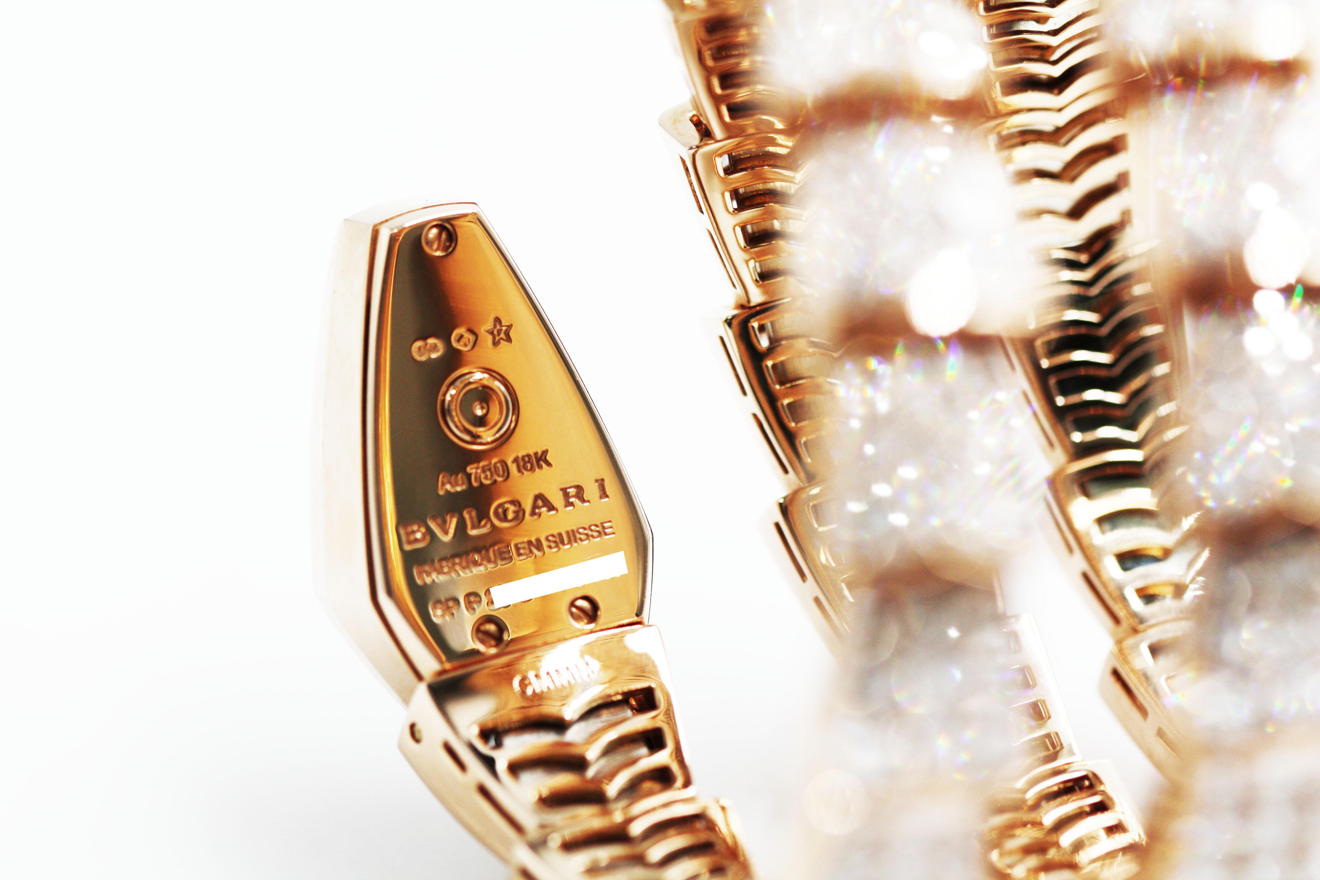 Women's or Men's Bvlgari Serpenti Rose Gold Diamonds Jewellery Watch For Sale