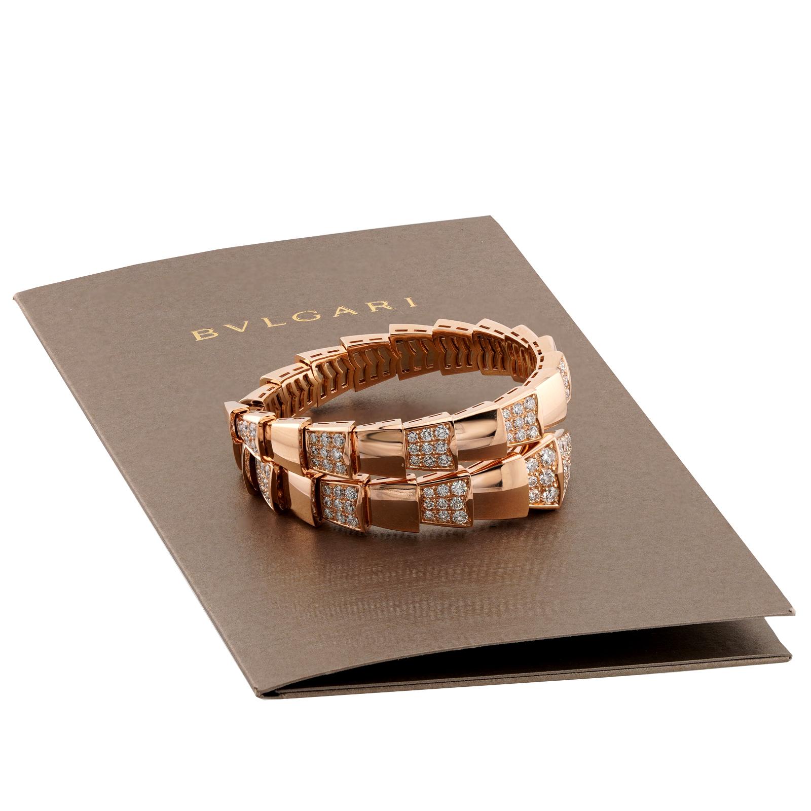 BVLGARI Serpenti Scaglie Pave Diamant-Armband aus 18 Karat Gold Medium im Zustand „Hervorragend“ in New York, NY