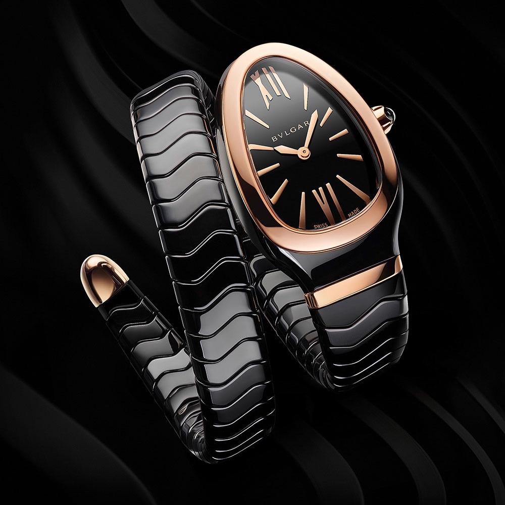 Serpenti Spiga Watch 
Ref . 102735

Serpenti Spiga single spiral watch with black ceramic case, 18 kt rose gold bezel, black lacquered dial and black ceramic bracelet set with 18 kt rose gold element
Size : 35mm
Movement : quartz
Cellini NYC offers
