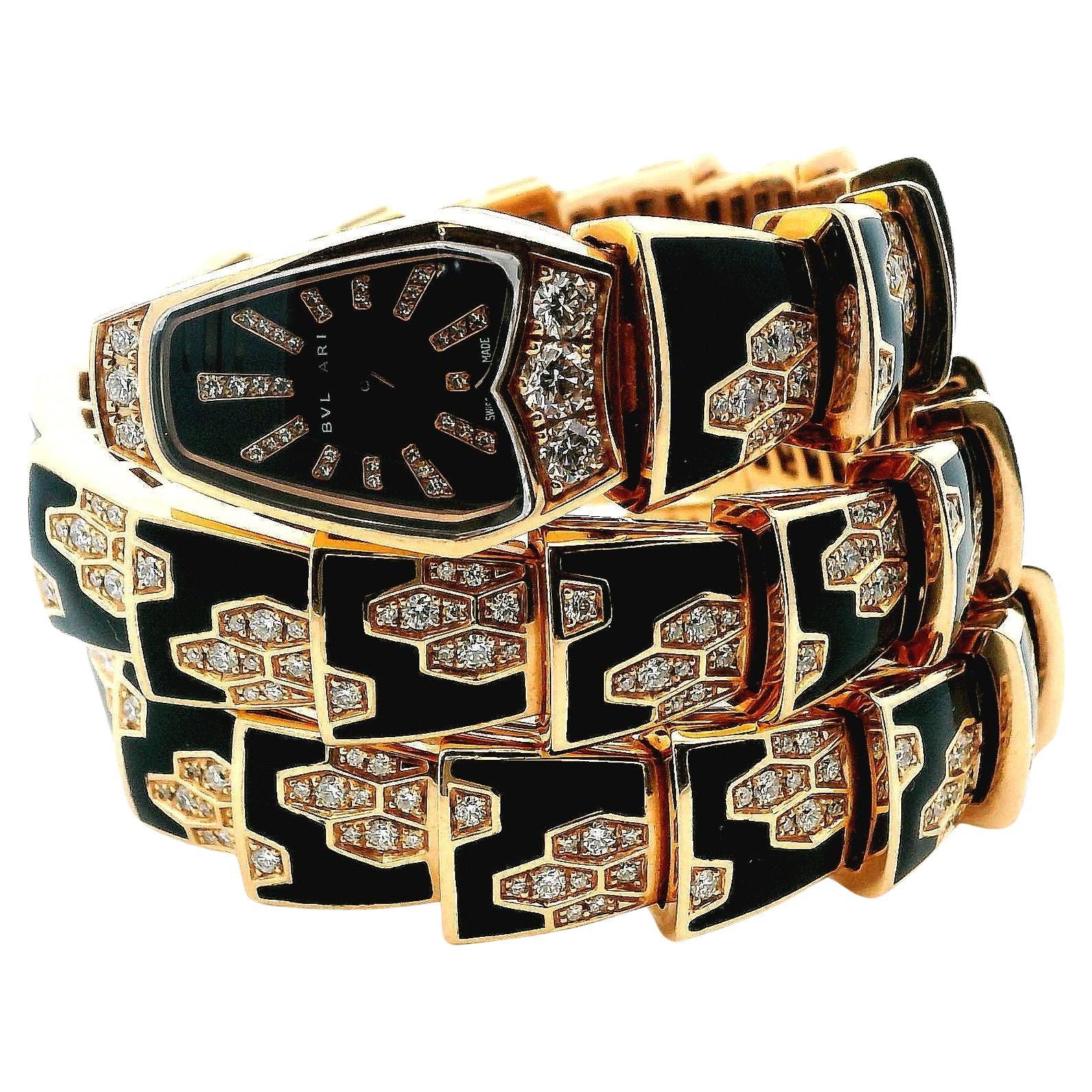 Bvlgari Serpenti SPP26G Bracelet tourbillonnant en or rose sur diamants et onyx en vente