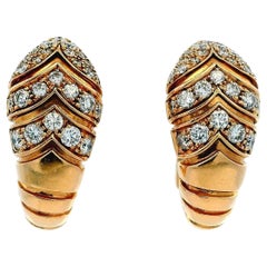 Bvlgari Boucles d'oreilles Serpenti Tubogas en or rose 18 carats avec pavés