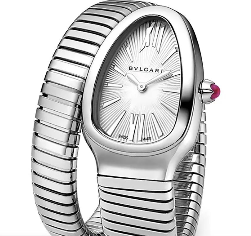 RETAIL PRICE: $6,050.00 (OUT OF STOCK at Bvlgari)     BRILLIANCE PRICE: $5,000.00

Merging two of the most iconic symbols of Bulgari design, the Serpenti Tubogas watch coils the sinuosity of the snake with the contemporary soul of tubogas. Evoking