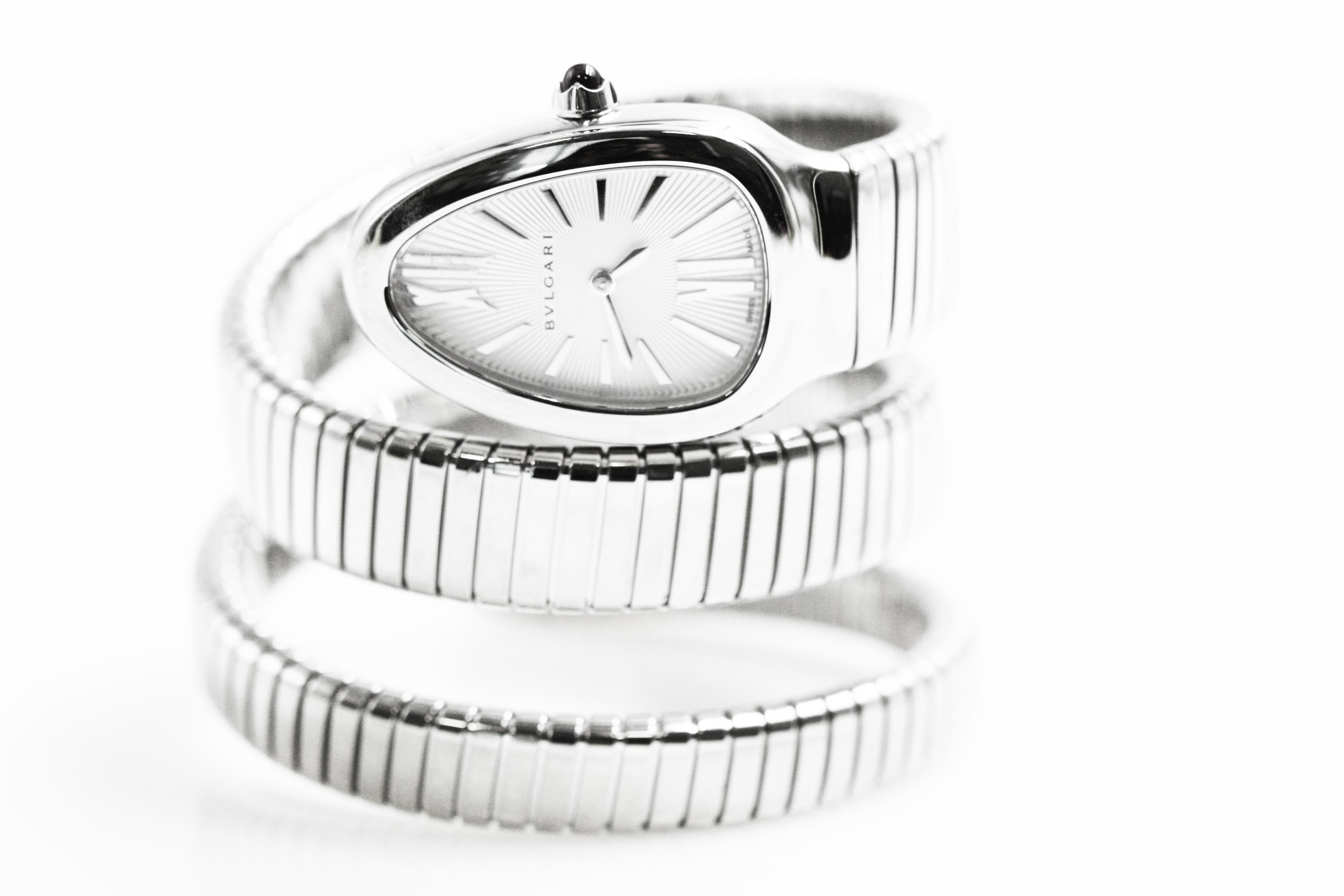 Bvlgari Serpenti Tubogas Watch In Excellent Condition For Sale In New York, NY