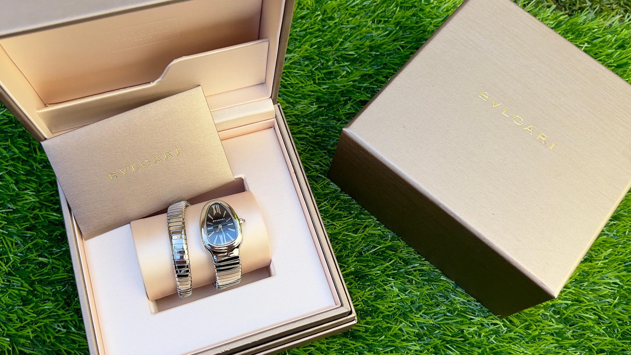 bvlgari serpenti watch gold