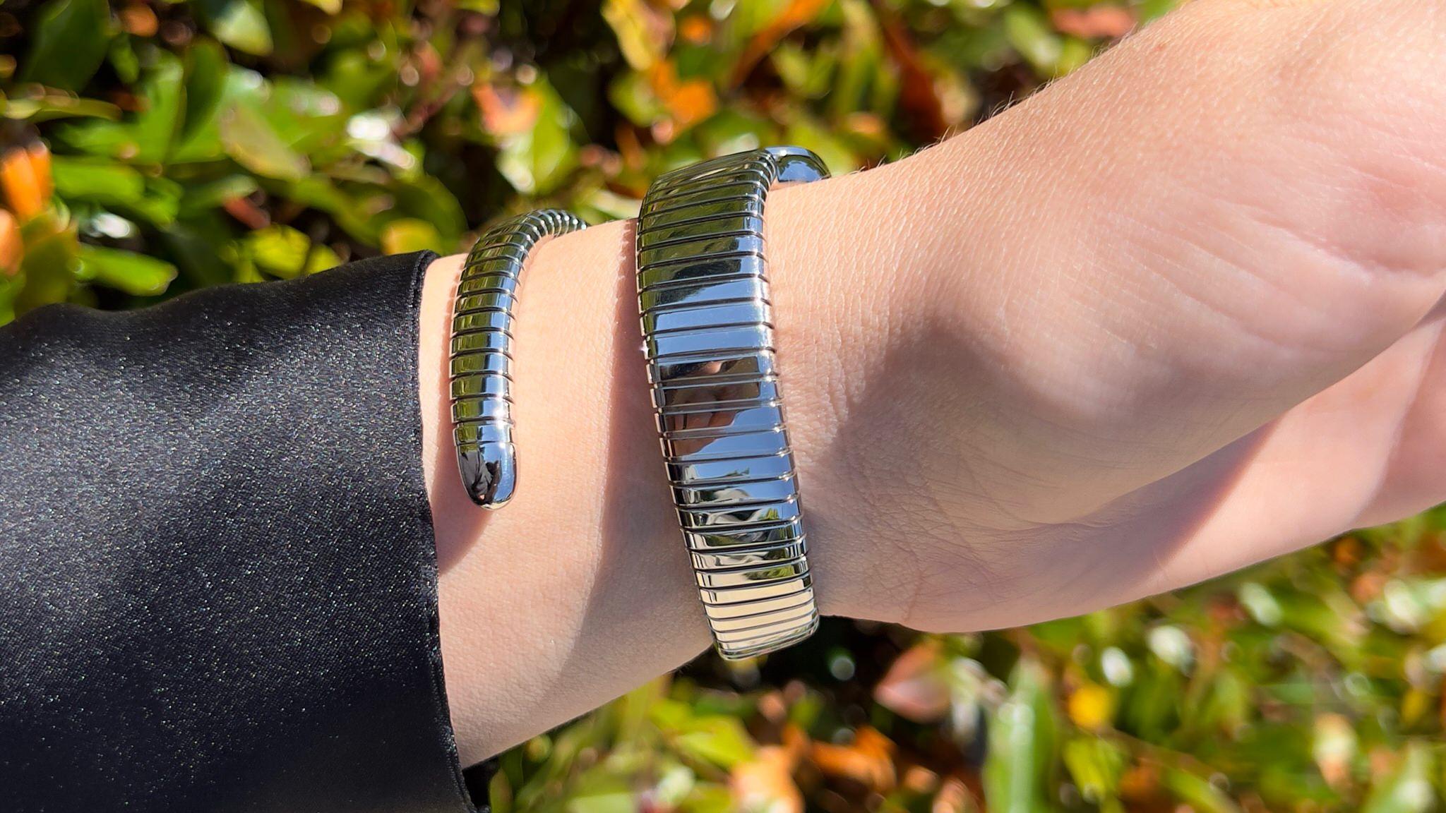 Bvlgari Serpenti Tubogas Watch Stainless Steel Rubelite Crown Original Box Paper In Excellent Condition In Aliso Viejo, CA