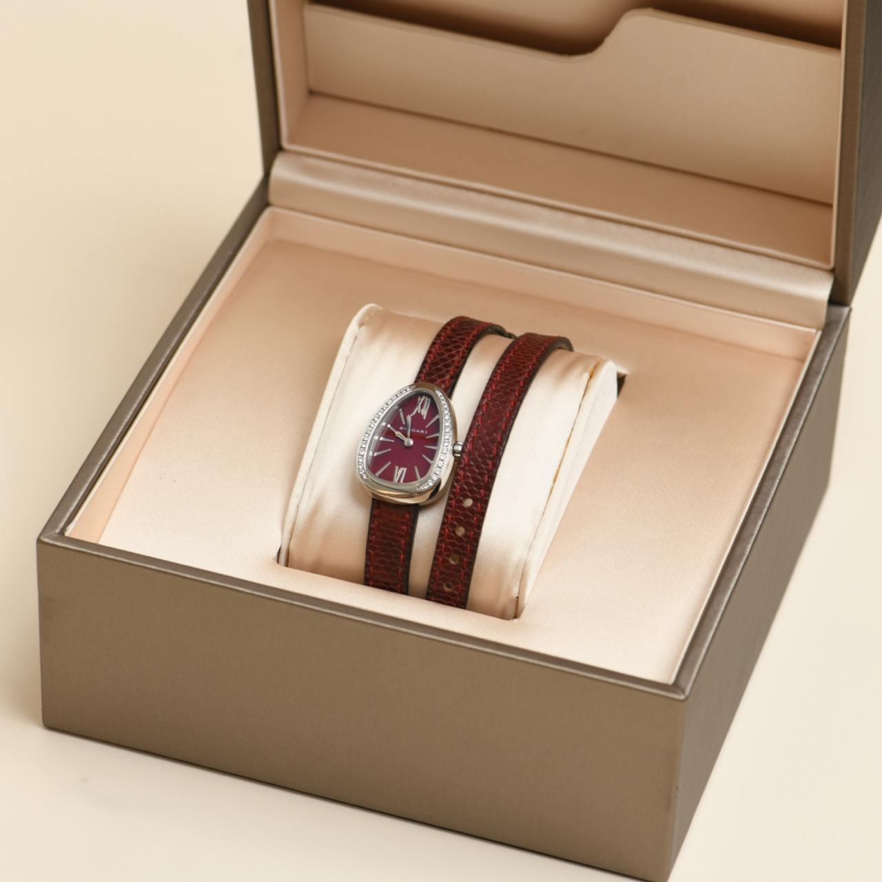SKU	33301173
Comes With	Box Only
Date	2020
Model	Serpenti
Serial Number	1N****
Metal	Stainless steel
Stones	Diamond
Length	27 mm
Condition	Excellent
__________________________________________________________________
If you are interested in any of