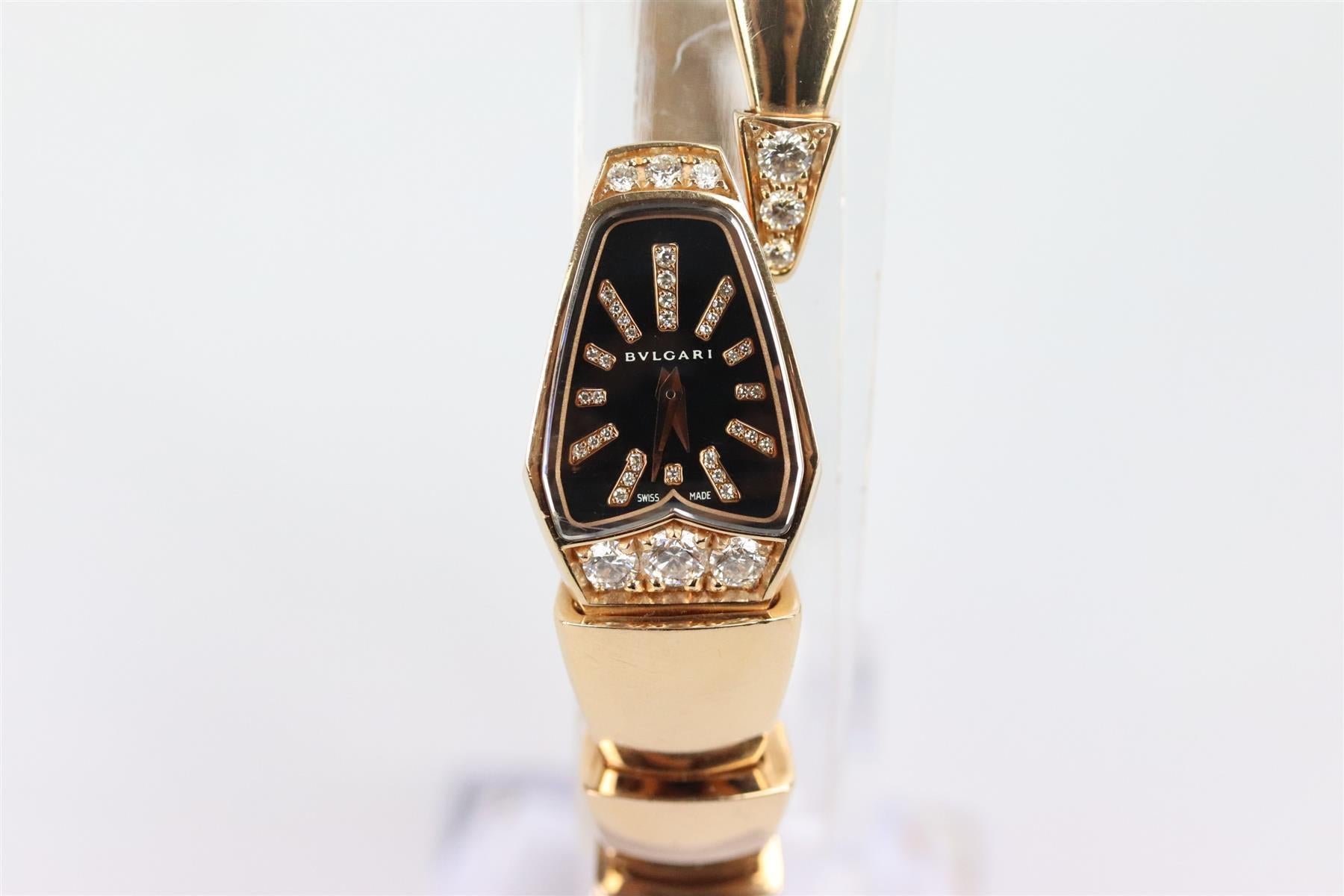 Reloj de pulsera Bvlgari Serpenti Viper de oro rosa de 18 quilates y diamantes en Excelente Estado en London, GB