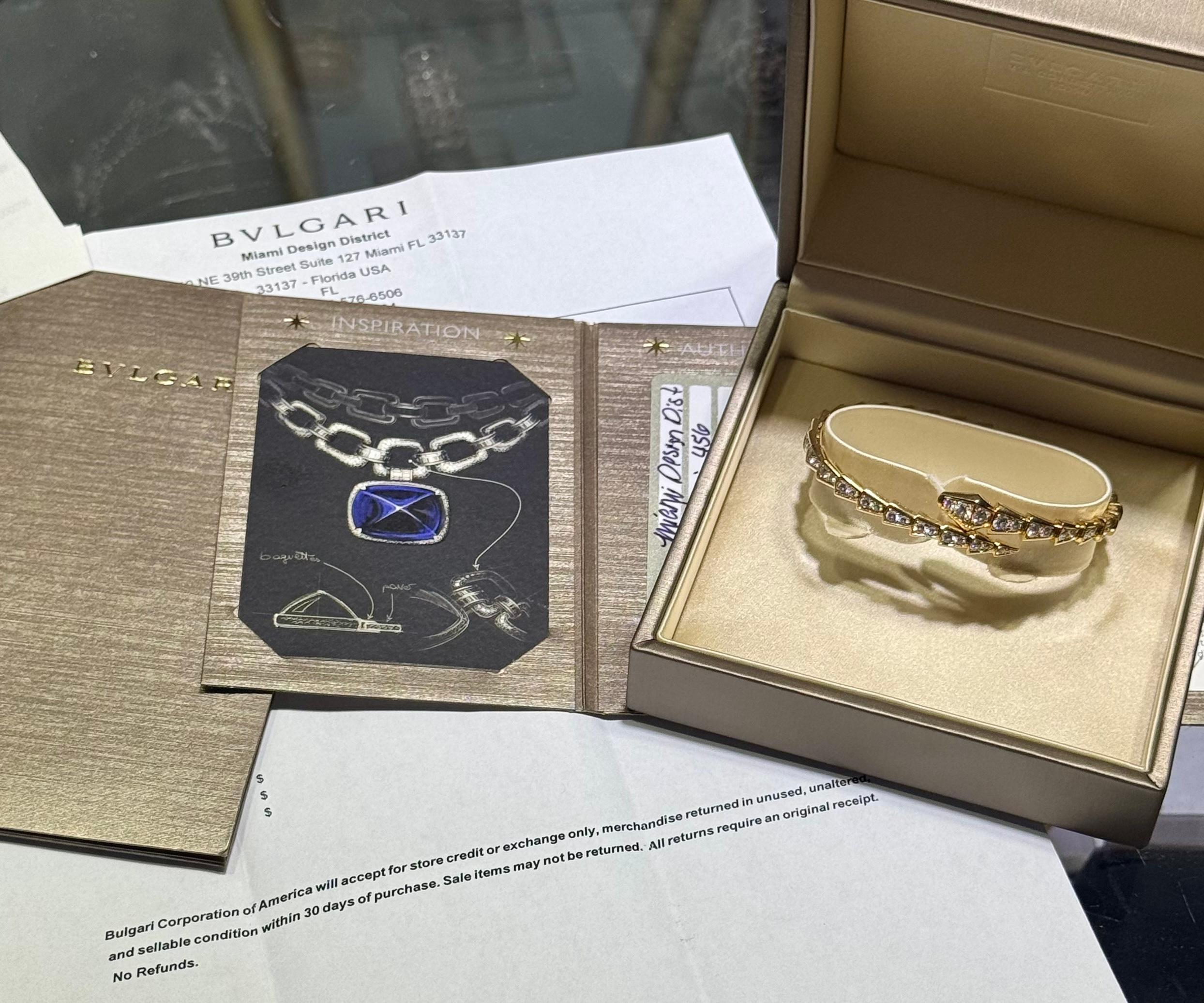 BVLGARI  Serpenti Viper 18K Rose Gold Pavè Diamond Bracelet Size M Ref: 353793 In Excellent Condition For Sale In MIAMI, FL