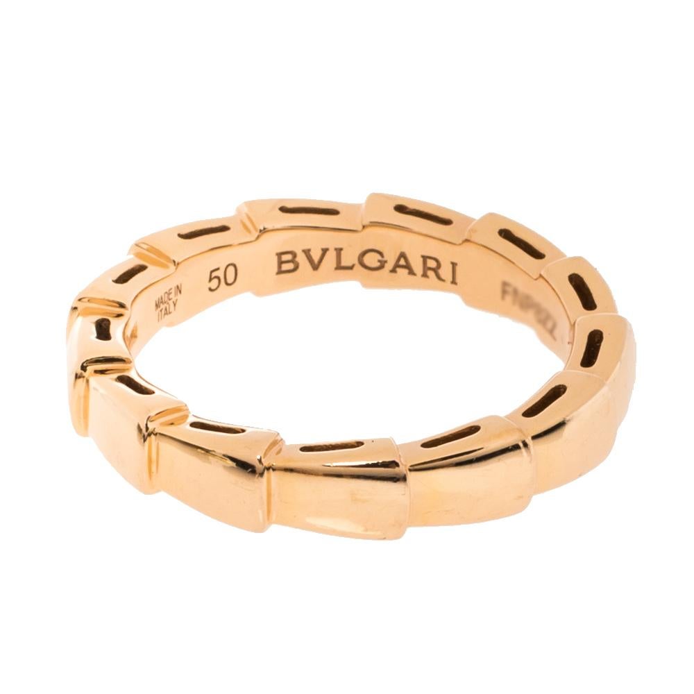 Serpent is a characteristic motif found in innumerable Bvlgari creations. The motif represents 