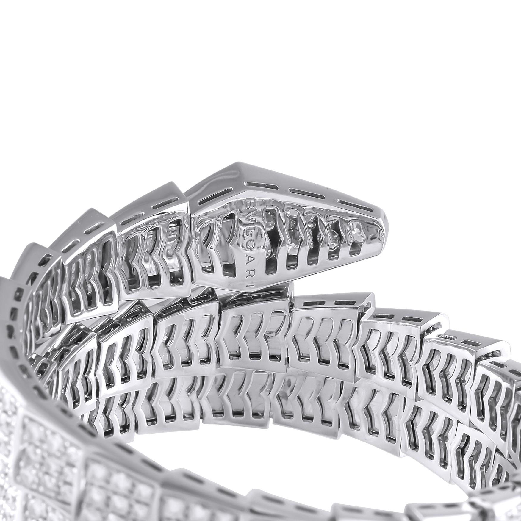 Bvlgari Serpenti Viper Pulsera de diamantes de oro blanco de 18 quilates Corte redondo en venta