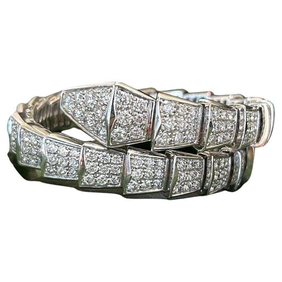 Bvlgari Serpenti Viper 18k Weißgold Diamant-Wickelarmband im Angebot
