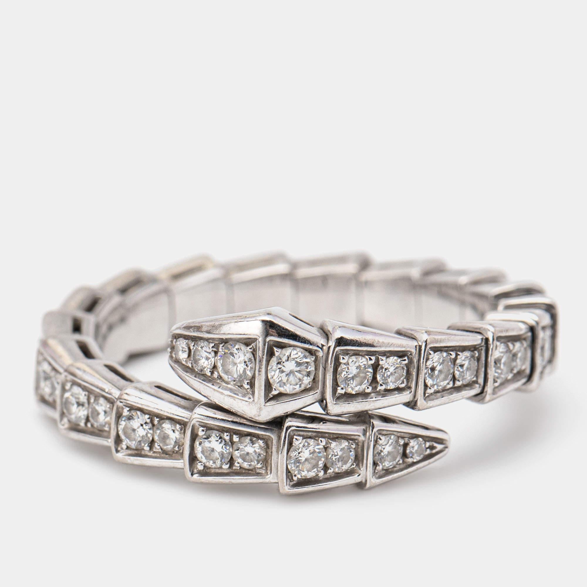 Inspired by the viper’s spiral movements, this stunning Bvlgari Serpenti Viper ring will wrap sensually around your finger. Distinguished by the alluring beauty of the viper's scales, this 18K white gold ring highlights the entire design with