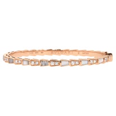 Bvlgari Serpenti Viper Bracciale di diamanti con madreperla