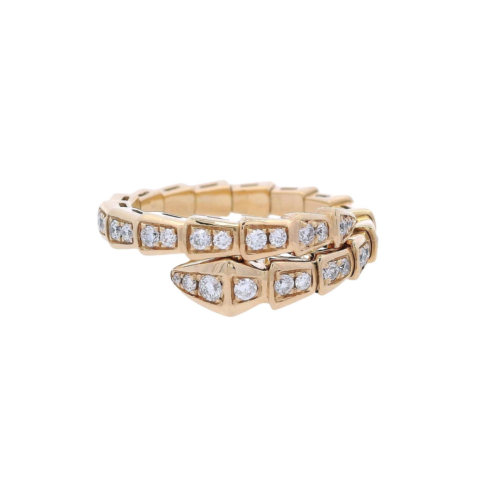 BVLGARI Serpenti Viper L Bague en or jaune 18kt avec diamants en vente 2