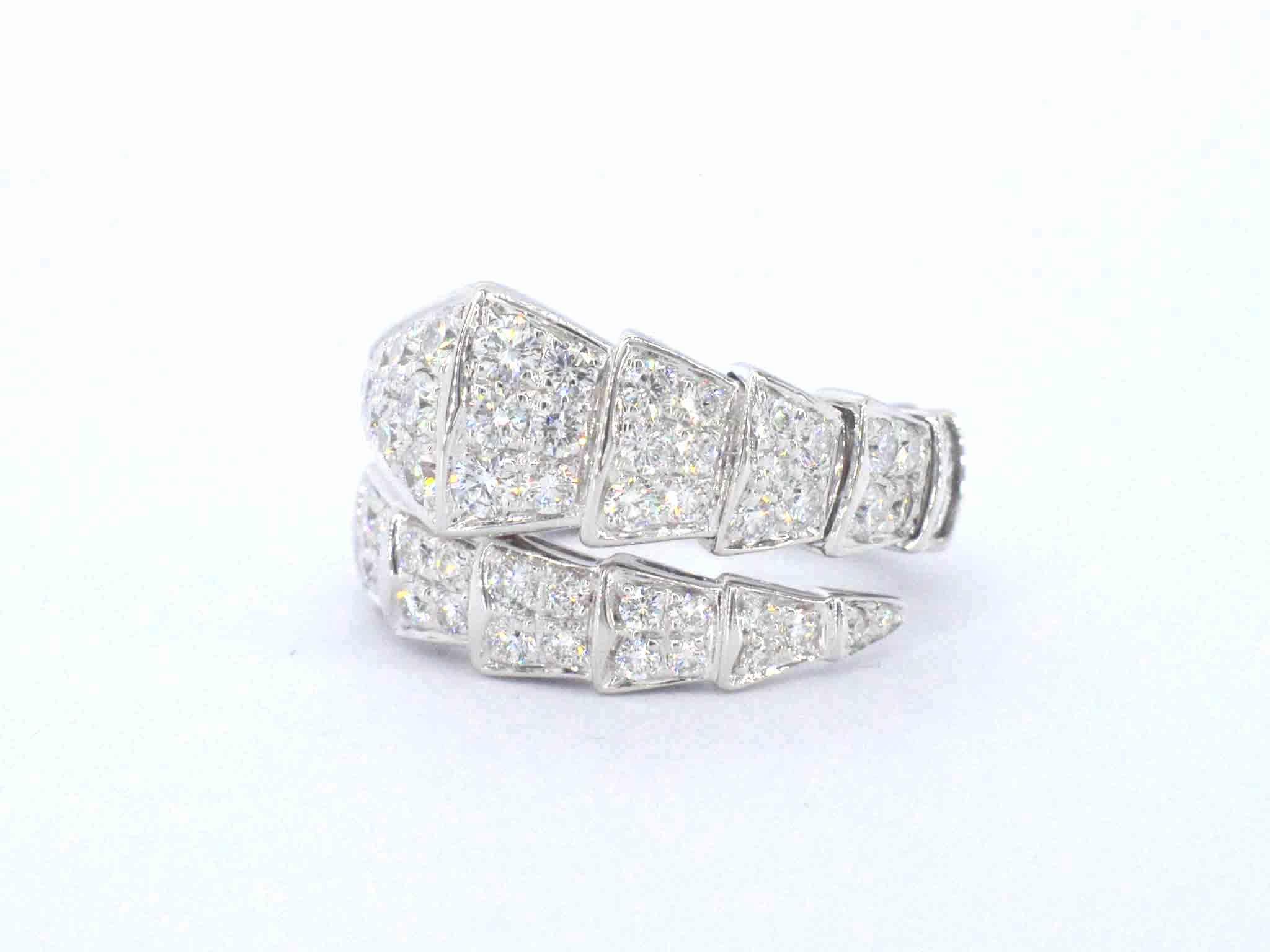 BVLGARI - Serpenti Viper ring pave with diamonds For Sale 2