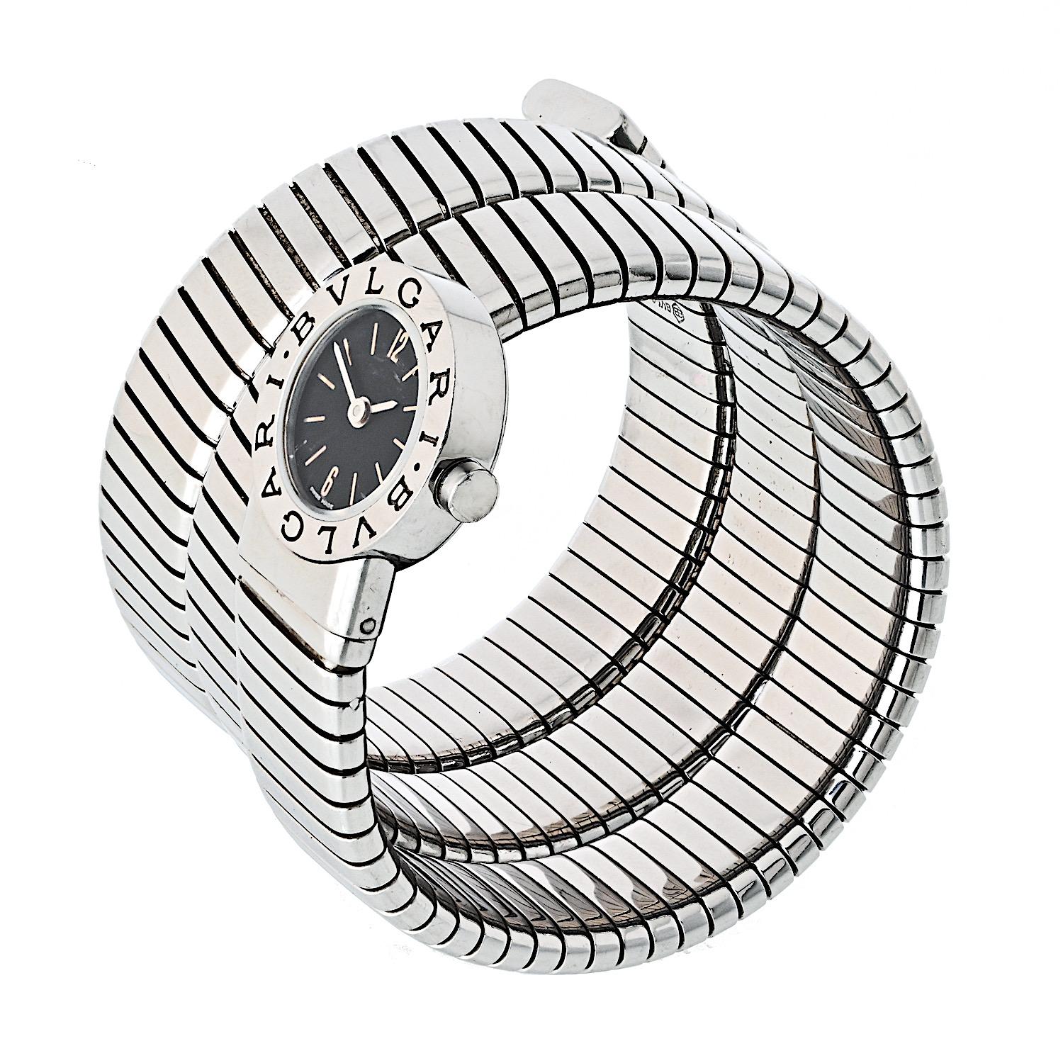 Modern Bvlgari Serpentine Stainless Steel BB19 Black Round Dial Ladies Watch