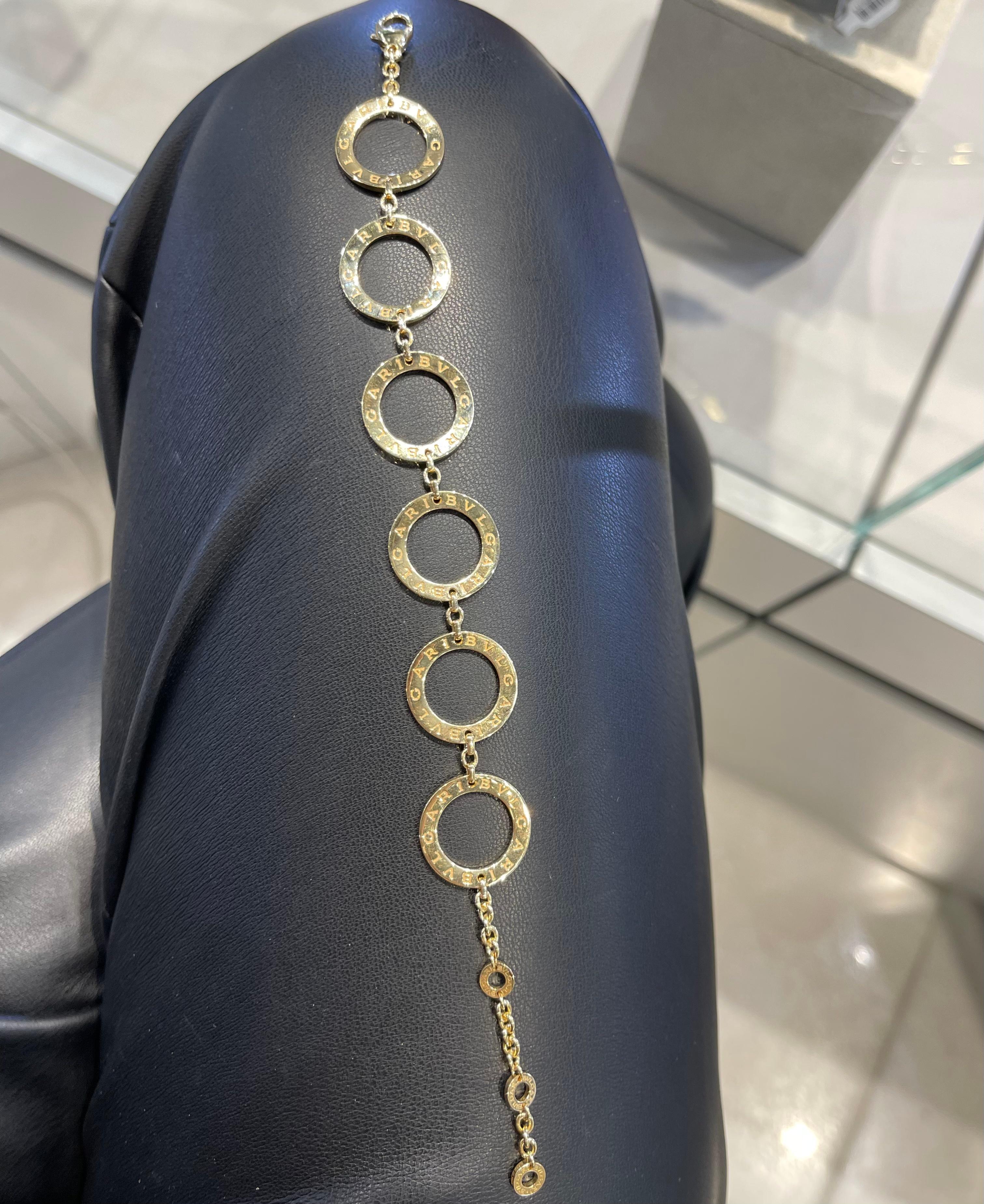 Bvlgari Signature 6 Circle Bracelet in 18k Yellow Gold In Excellent Condition For Sale In Miami, FL