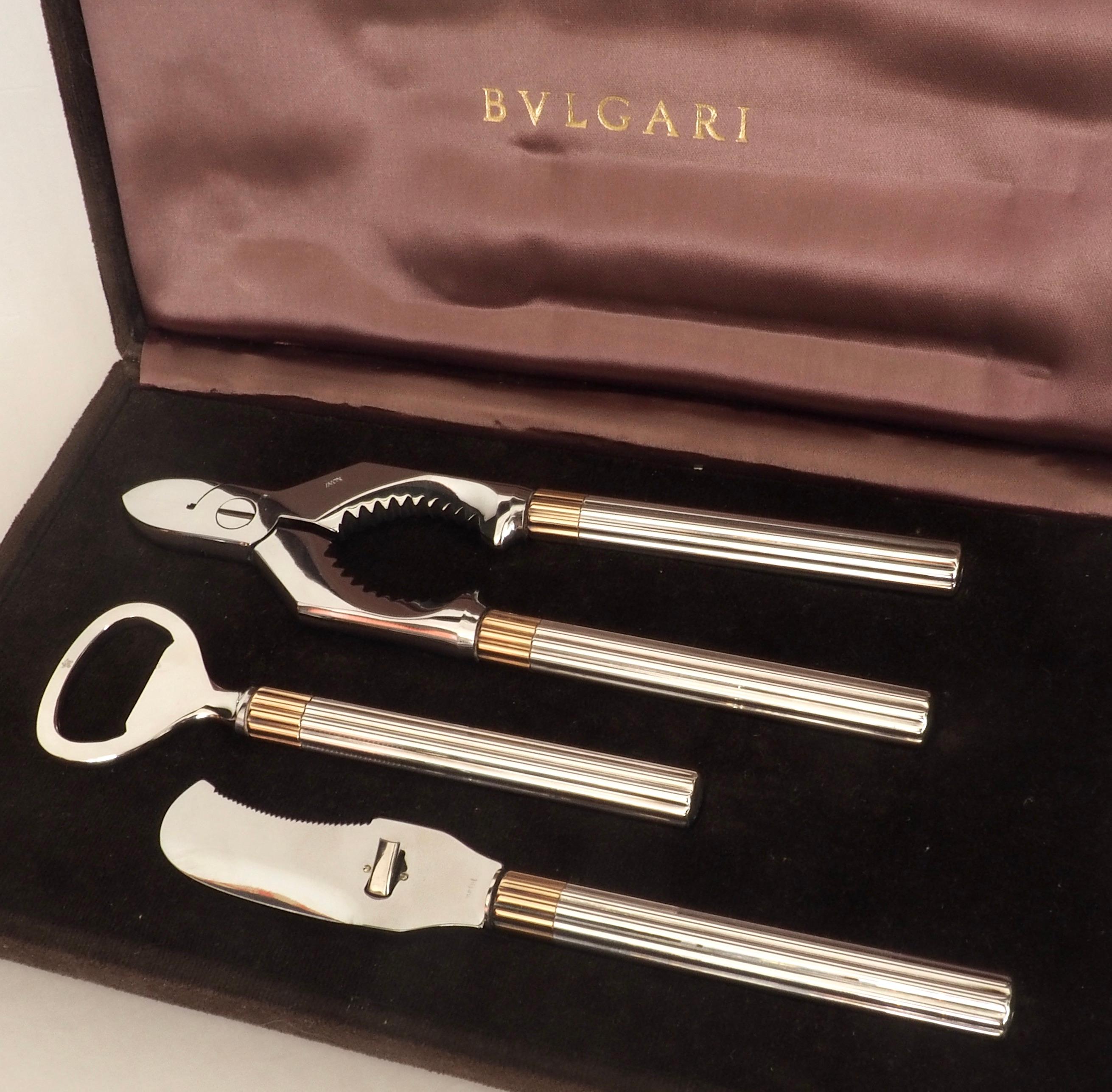 Bvlgari Silver and Gilt Champagne and Opener Set Stamped with Presentation Case In Good Condition In London, GB