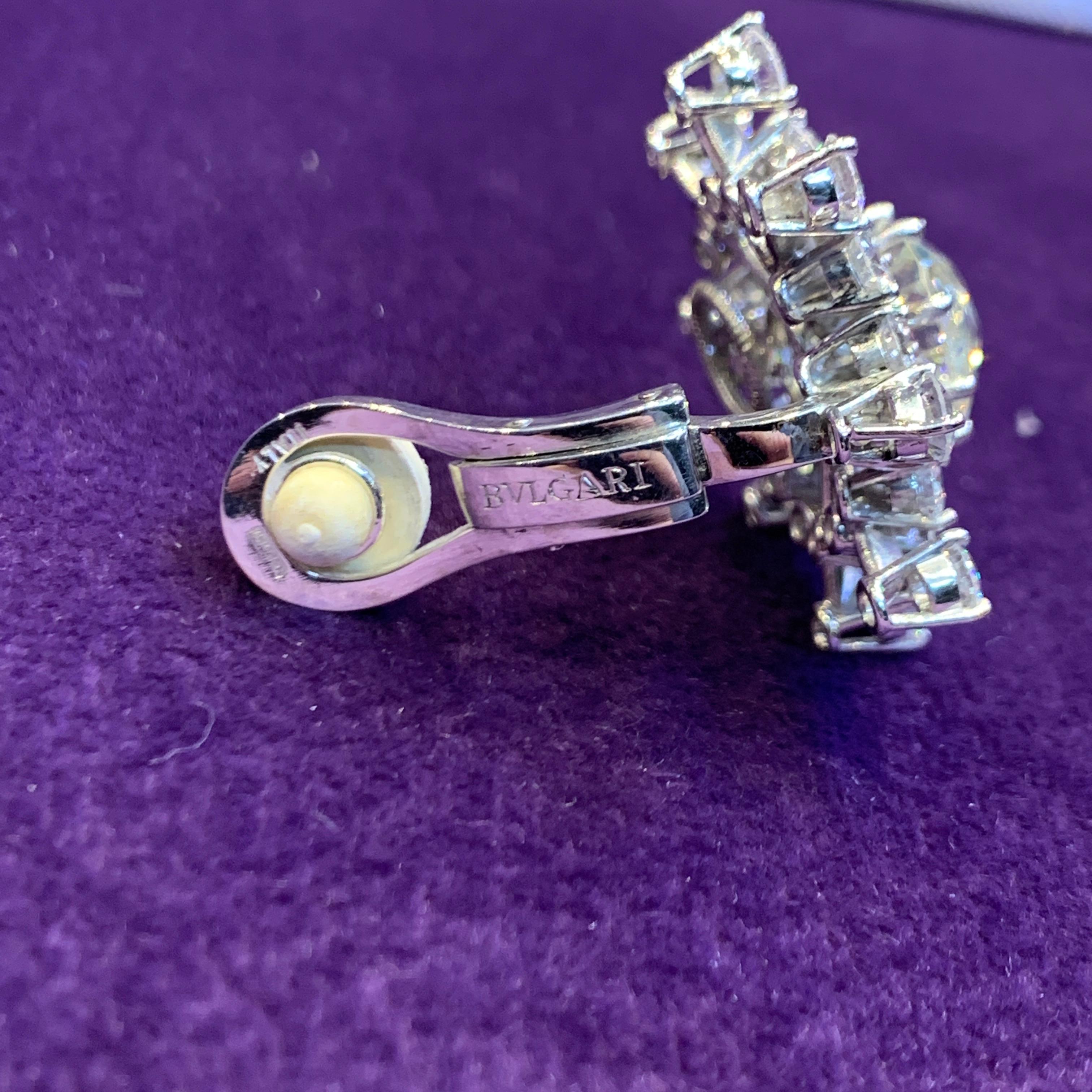 Schneeflocken-Diamant-Ohrringe von Bvlgari im Angebot 5