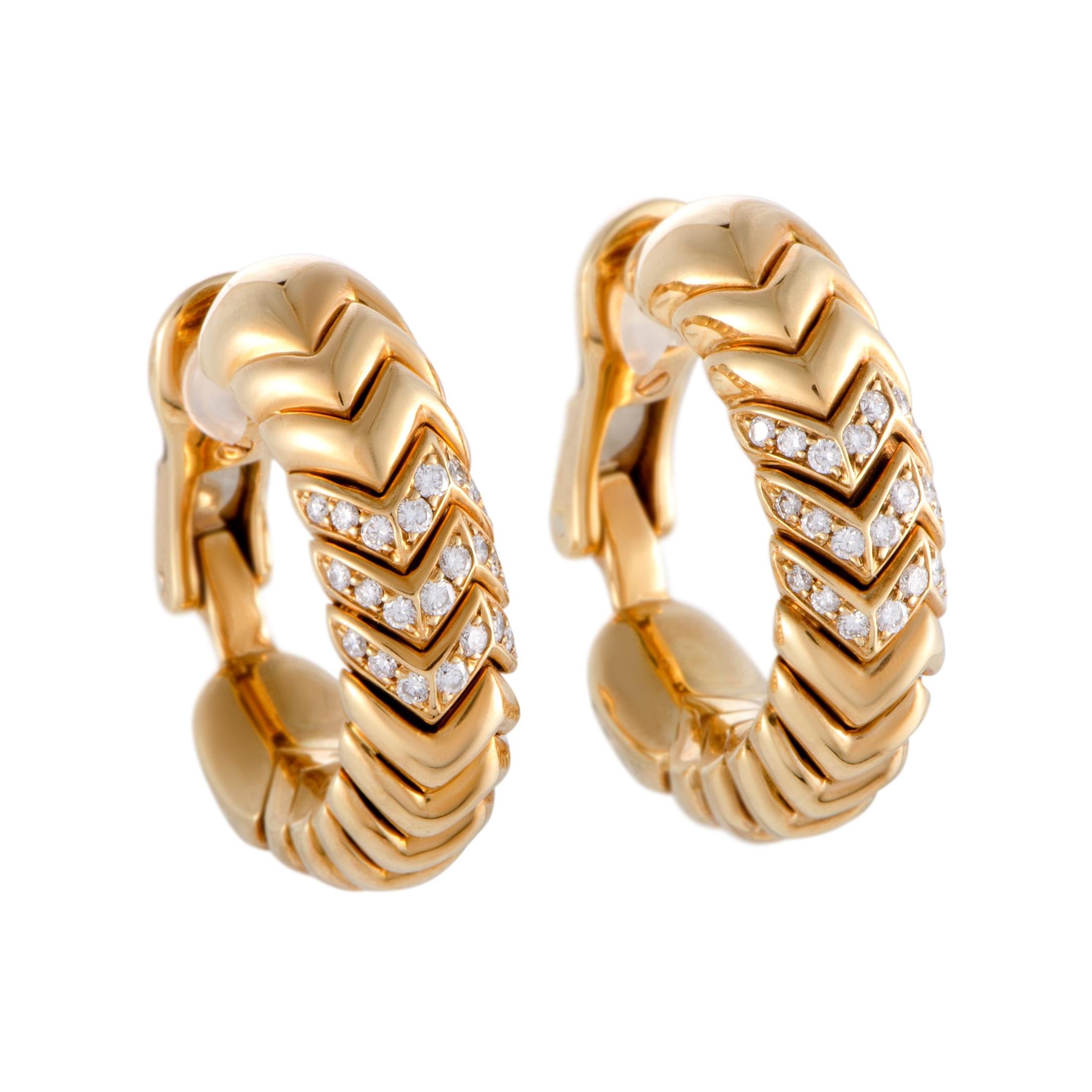 Bvlgari Spiga 18 Karat Yellow Gold Diamond Pave Hoop Clip-On Earrings