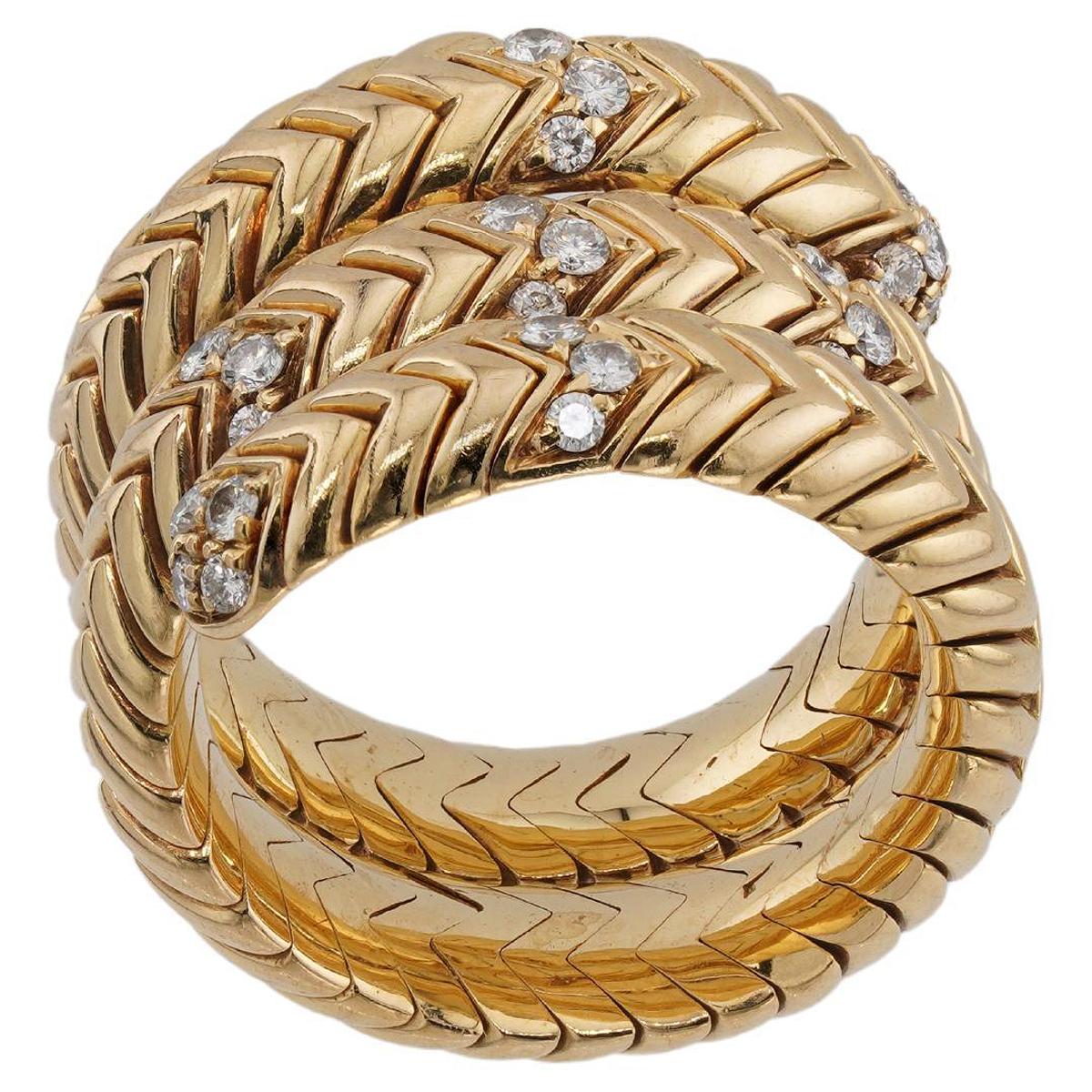De las mujeres Anillo de oro amarillo BVLGARI Spiga 3 filas de diamantes en venta