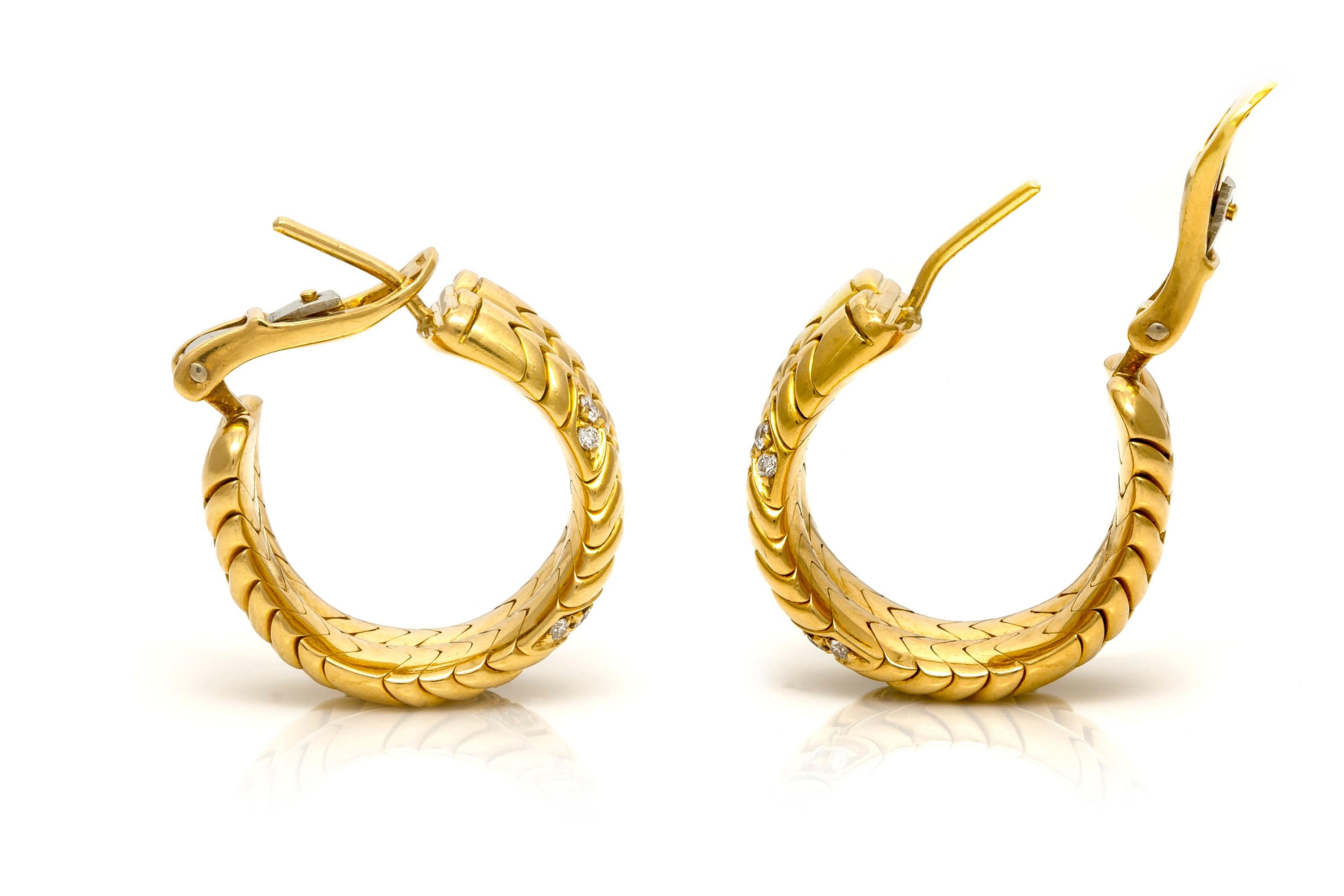 Women's Bvlgari Spiga Diamond 18 Karat Hoop Earrings