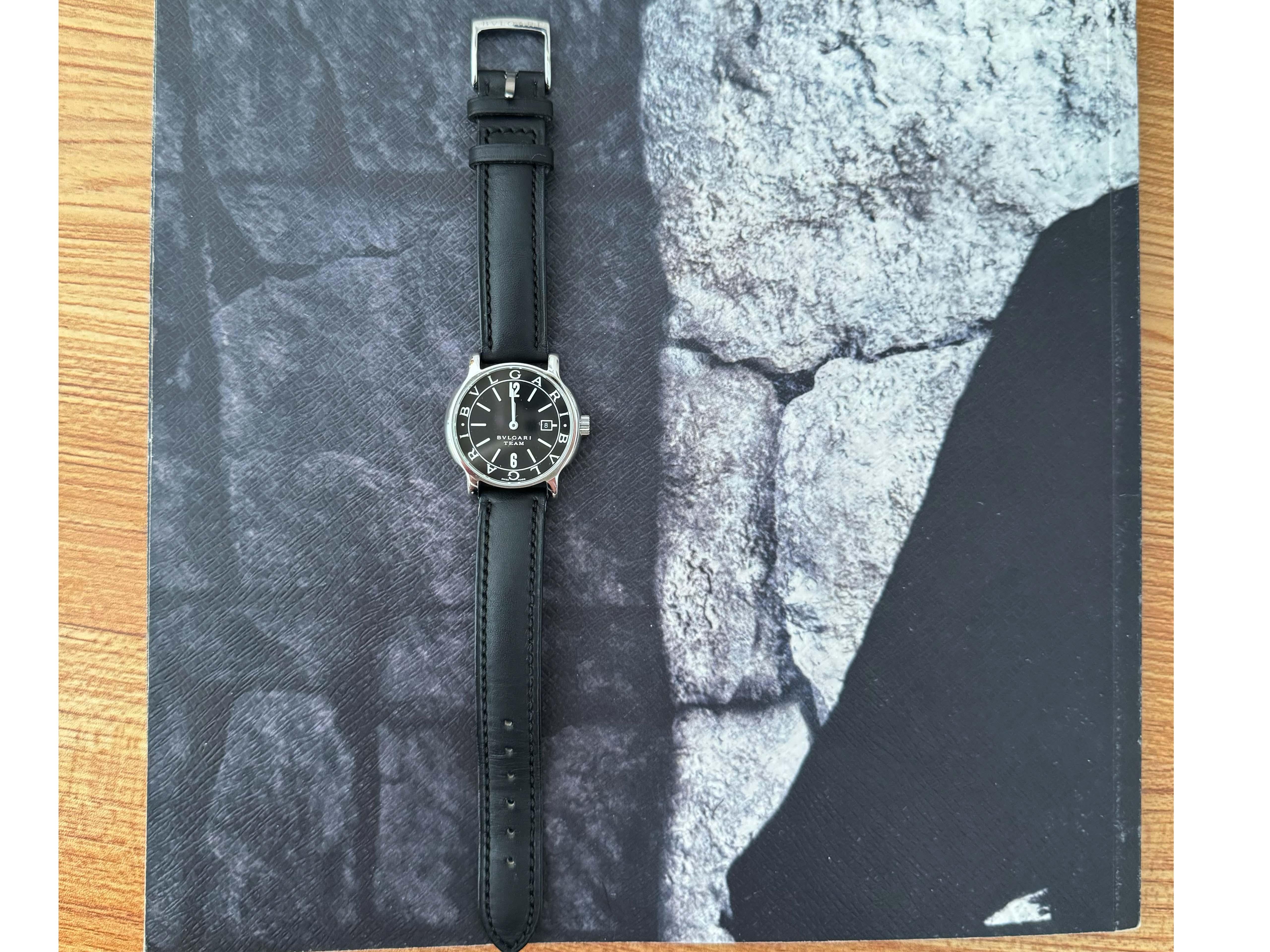 BVLGARI Team Watch Leather Strap 28mm In Excellent Condition For Sale In Honolulu, HI