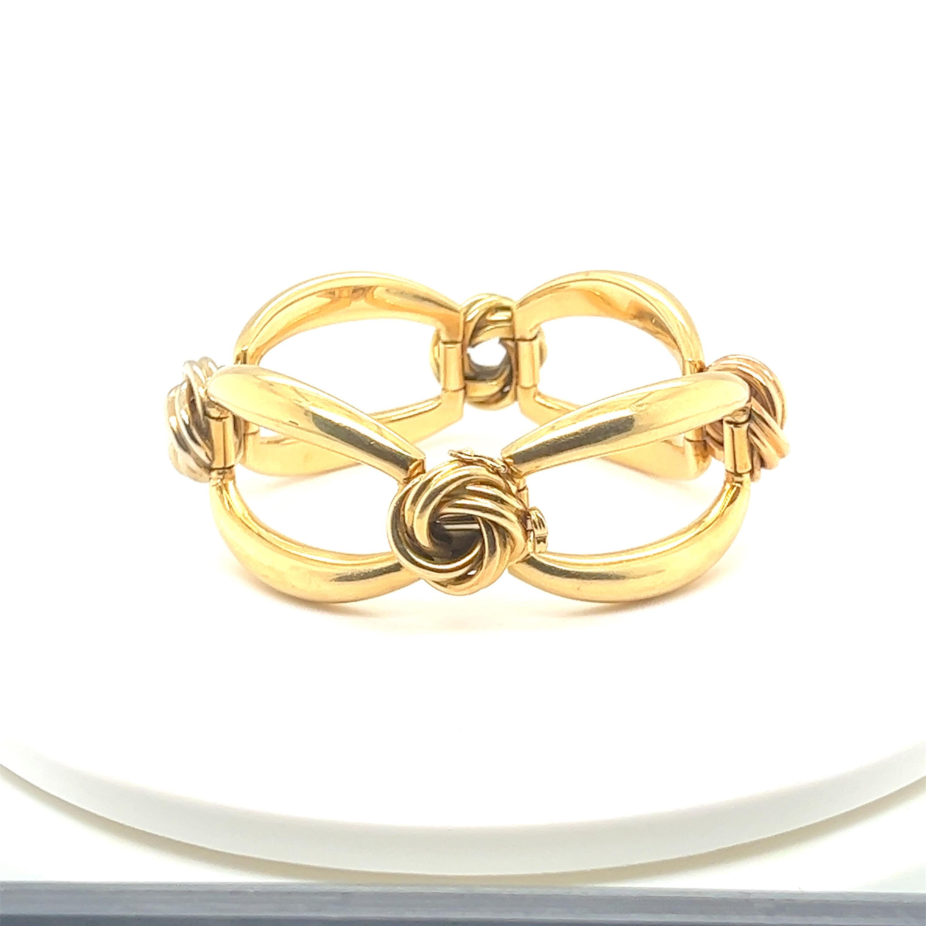 Bvlgari Dreifarbiges Goldarmband im Zustand „Gut“ in New York, NY