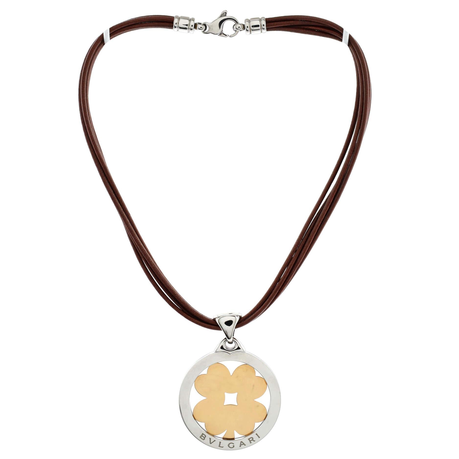 colgante bulgari acero y oro