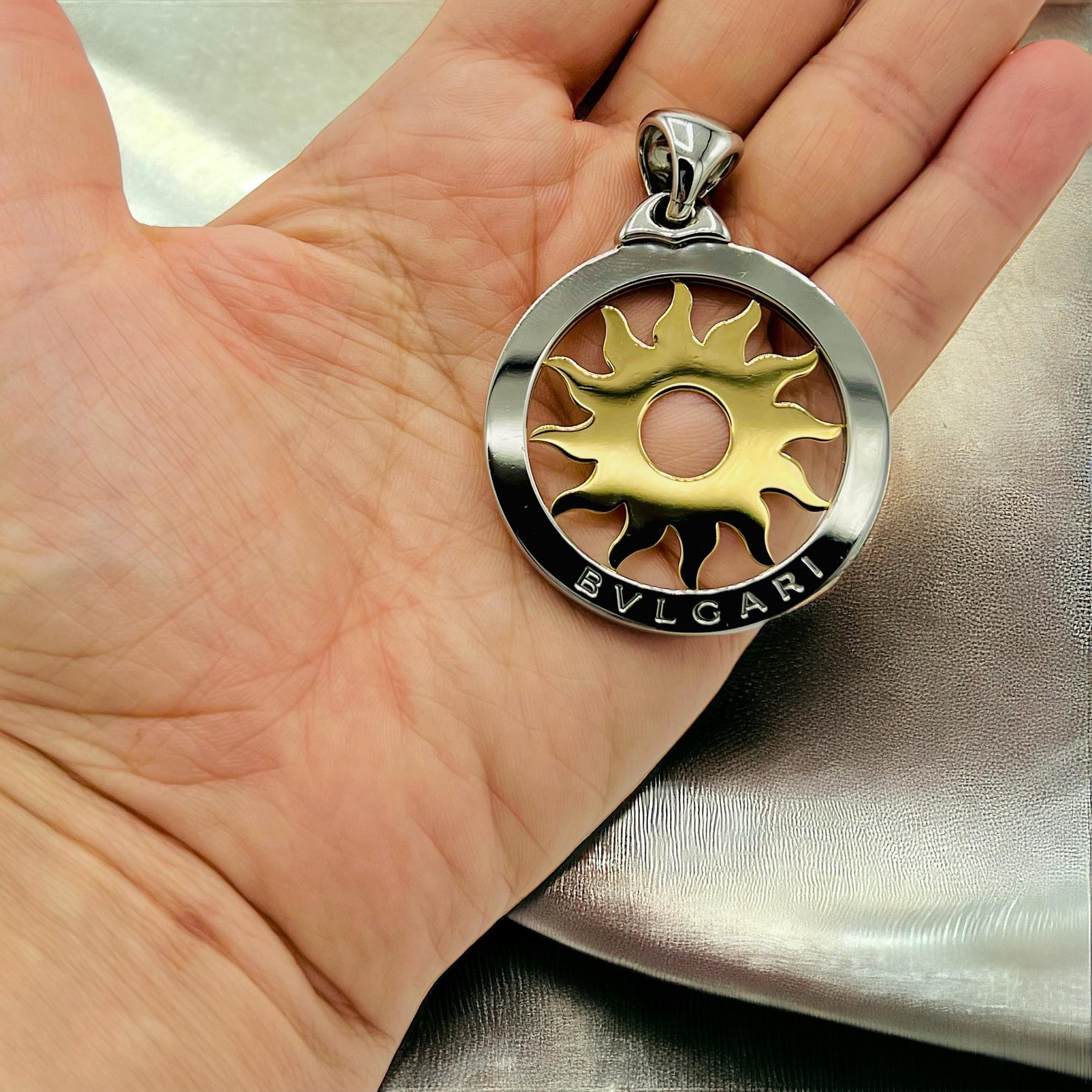 Bvlgari TONDO sun gold and steel pendant In Good Condition In SAINT-OUEN-SUR-SEINE, FR