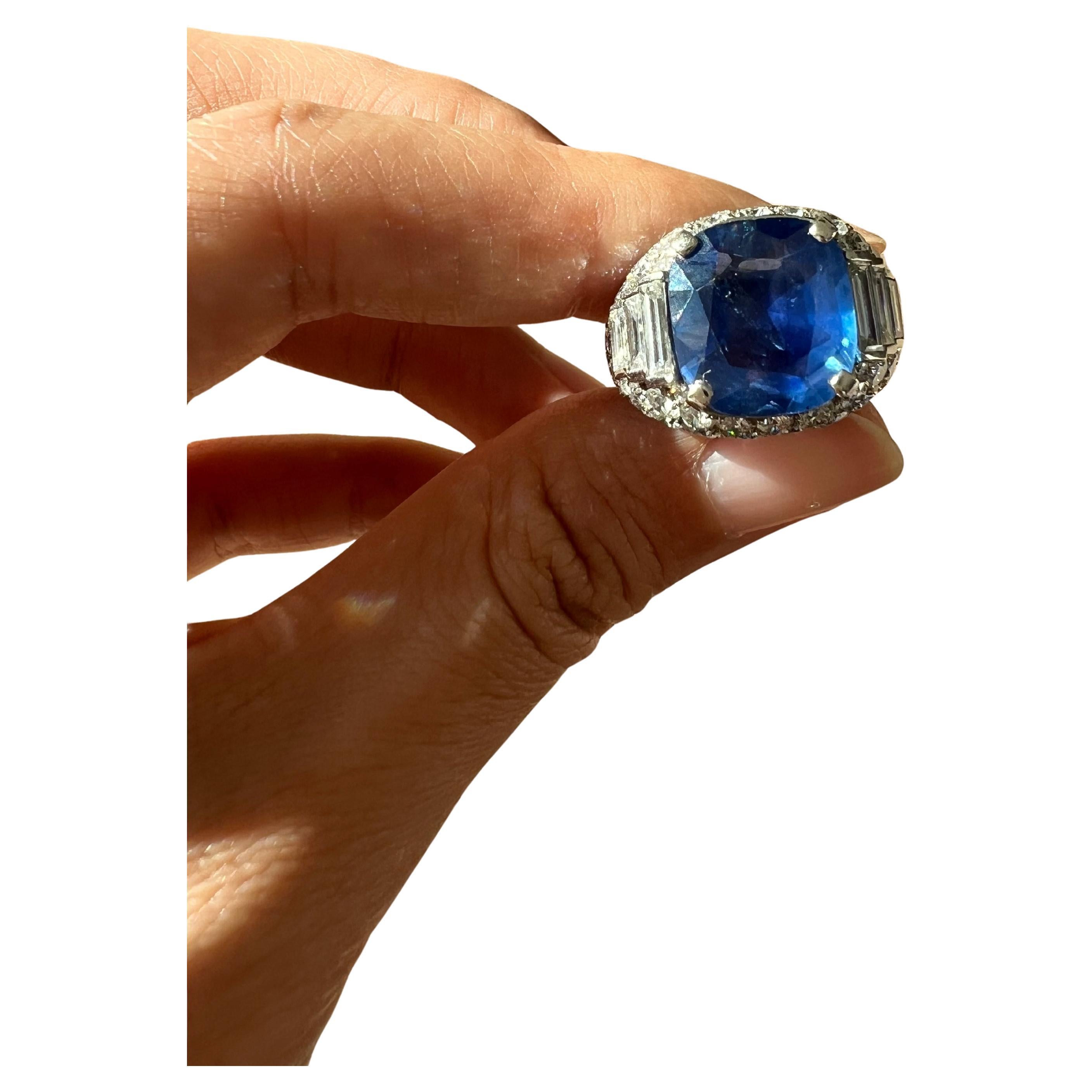 Bvlgari Trombino Ring with Burma no heat Sapphire and Diamonds in Platinum 1980s