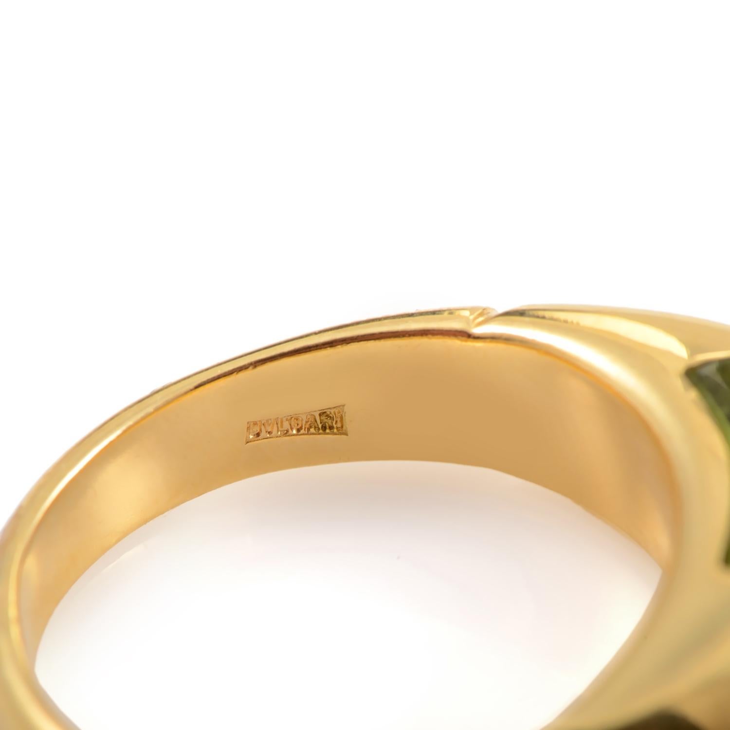 Bvlgari Tronchetto 18 Karat Gelbgold Peridot-Ring im Zustand „Hervorragend“ in Southampton, PA