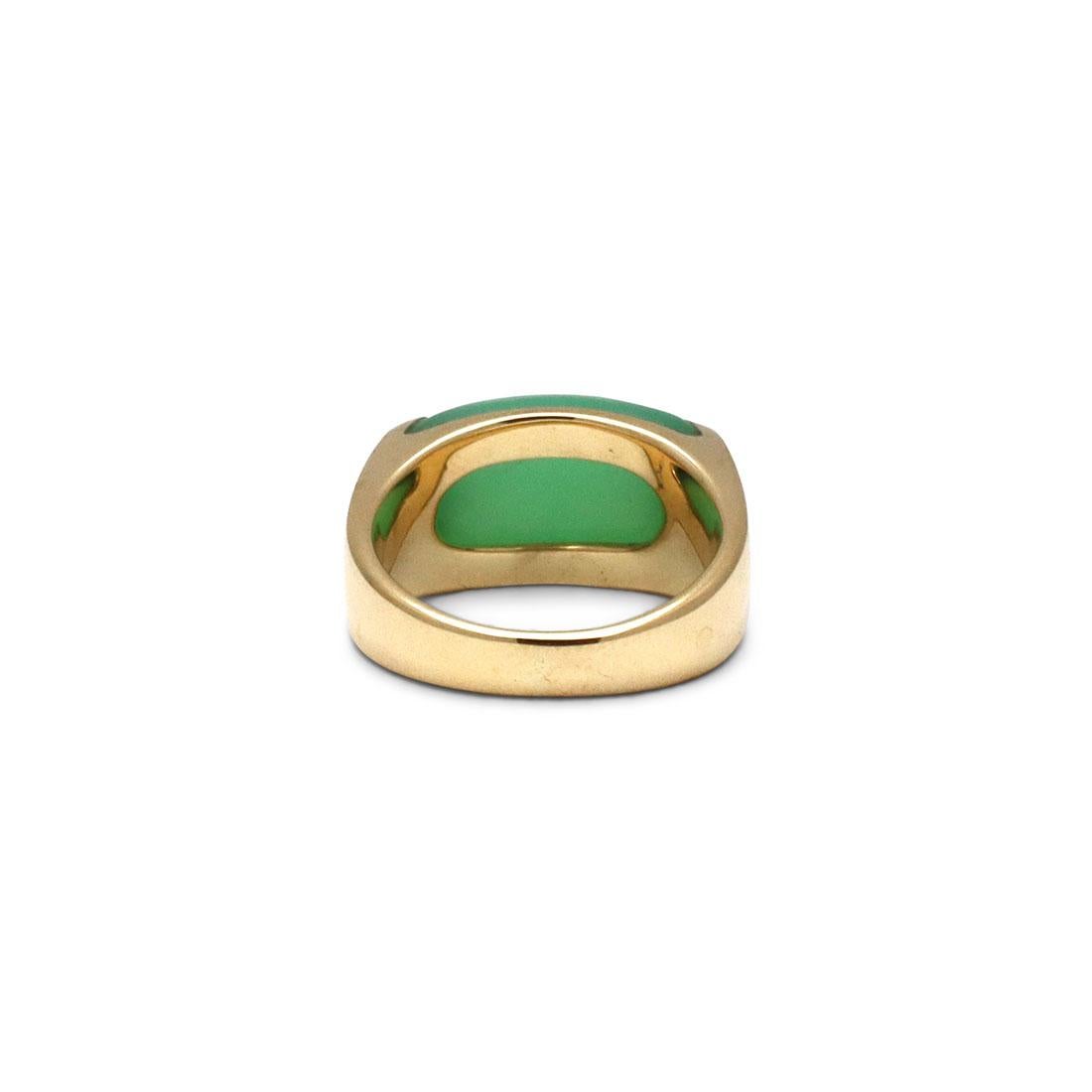 Bvlgari 'Tronchetto' Yellow Gold Chrysoprase Ring In Excellent Condition In New York, NY