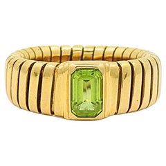 Anello Bvlgari Tubogas in oro 18k con peridoto
