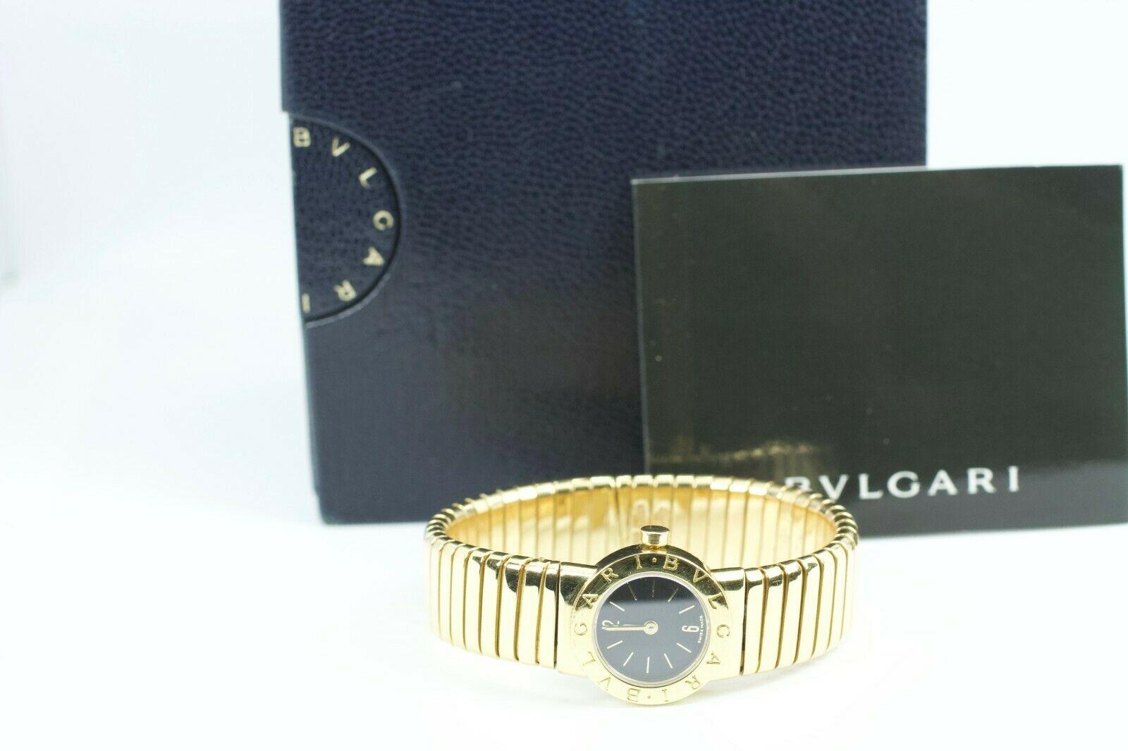 BVLGARI Tubogas 18k Solid Gold Wristwatch 

Fits 6-7 Inch wrists

58.8 Grams 

19mm Wide 

This is a beautiful dainty watch that comes with its original box and warranty card. This bracelet is in great condition for its age. The watch was just