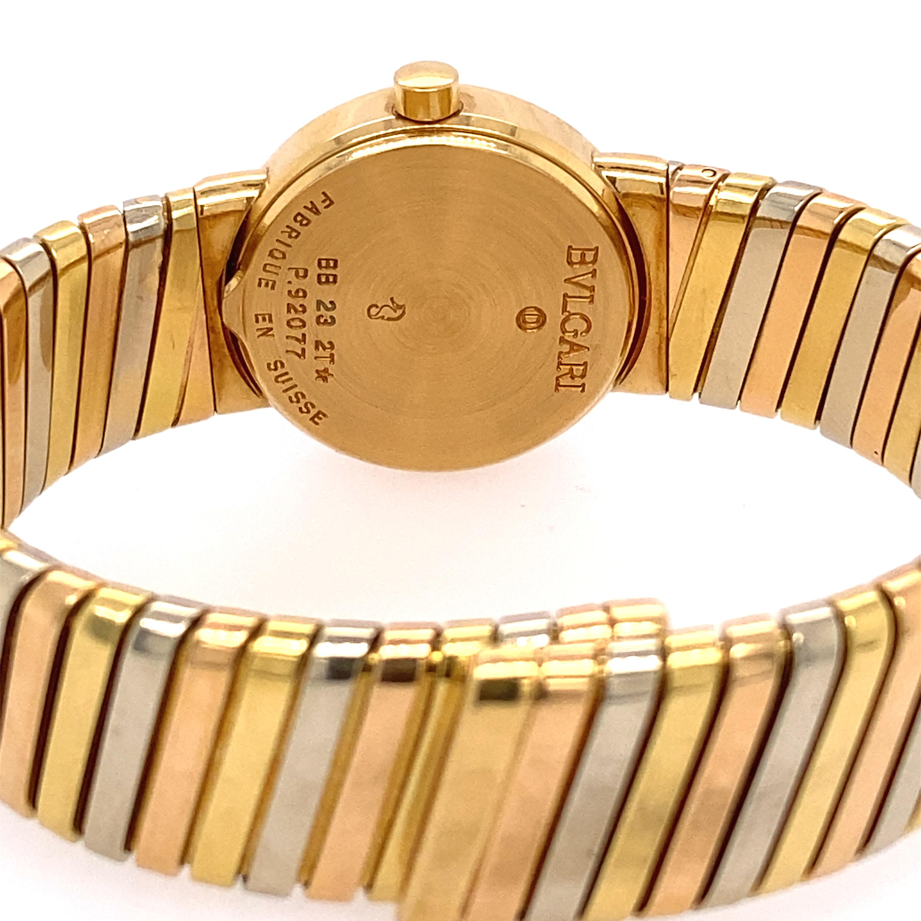 Tri-color 18k Gold 'Tubogas' Bvlgari Bracelet watch. Total weight 52.0. dwt 
Measurement of Bracelet wrist is 7 inches, 14.53 mm wide.



Please note that it is not guaranteed for the watch to be keeping time.