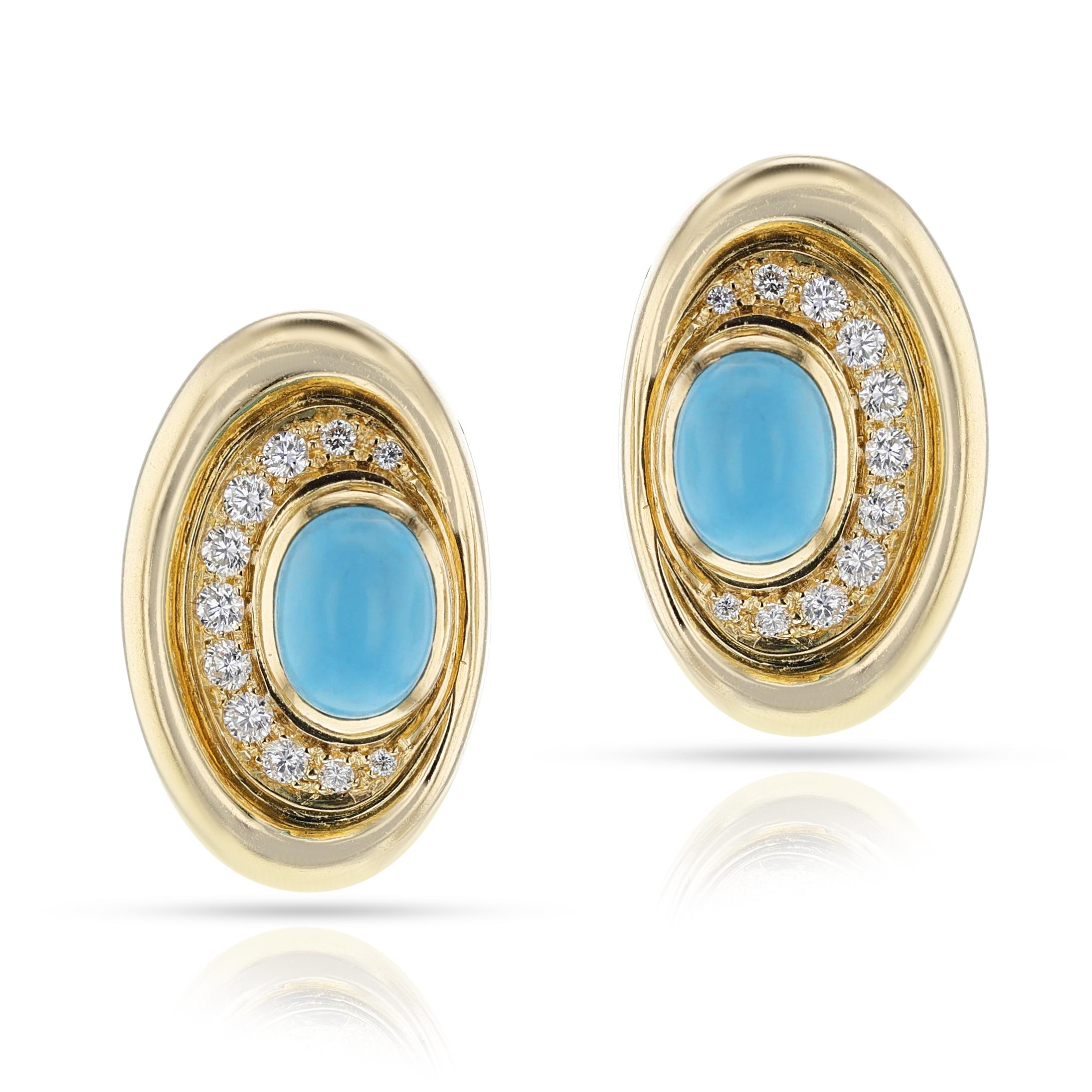 BVLGARI Boucles d'oreilles en turquoise cabochon et diamants, 18 carats Excellent état - En vente à New York, NY