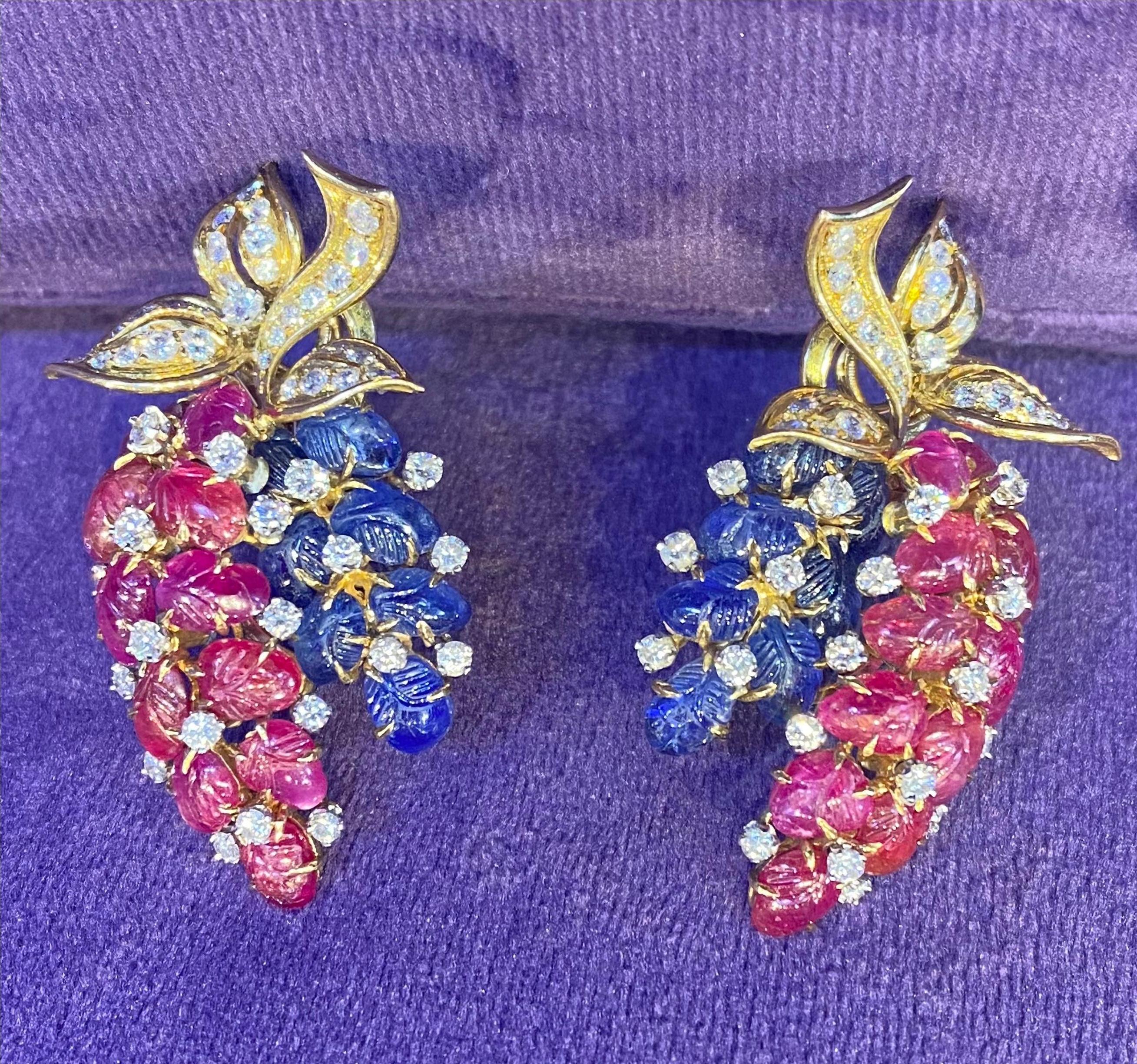 Bvlgari Tutti Frutti Earrings In Excellent Condition For Sale In New York, NY