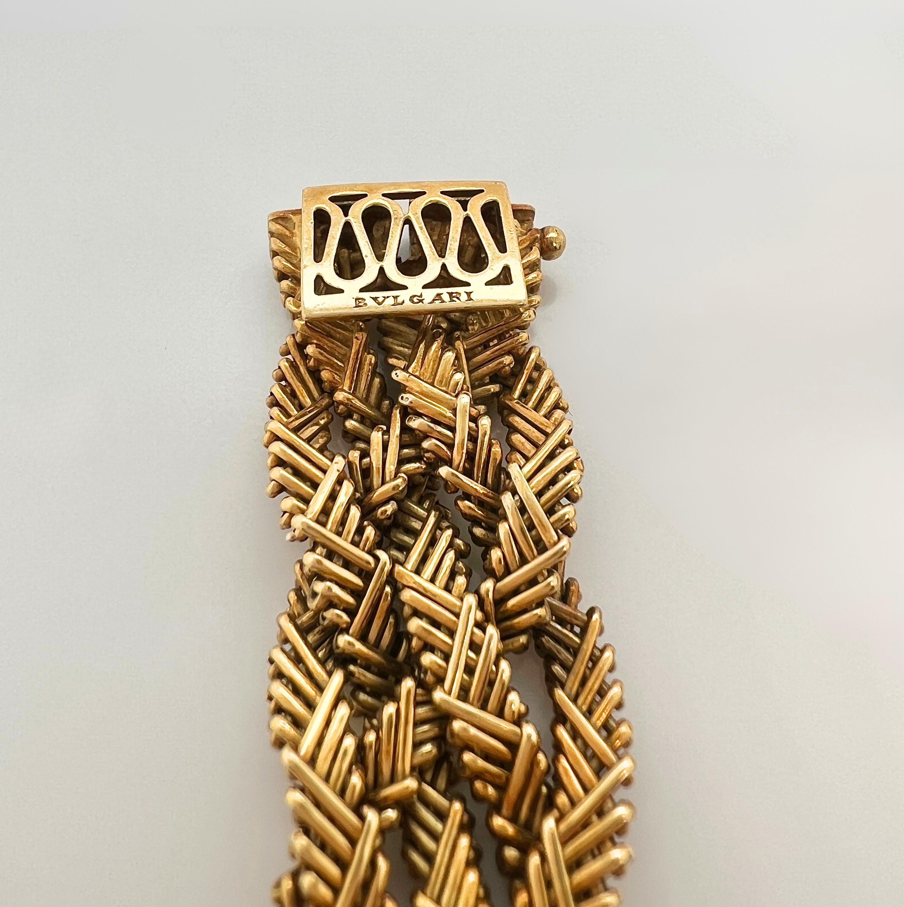 Bvlgari Vintage 18k Yellow Gold Braided Bracelet en vente 1