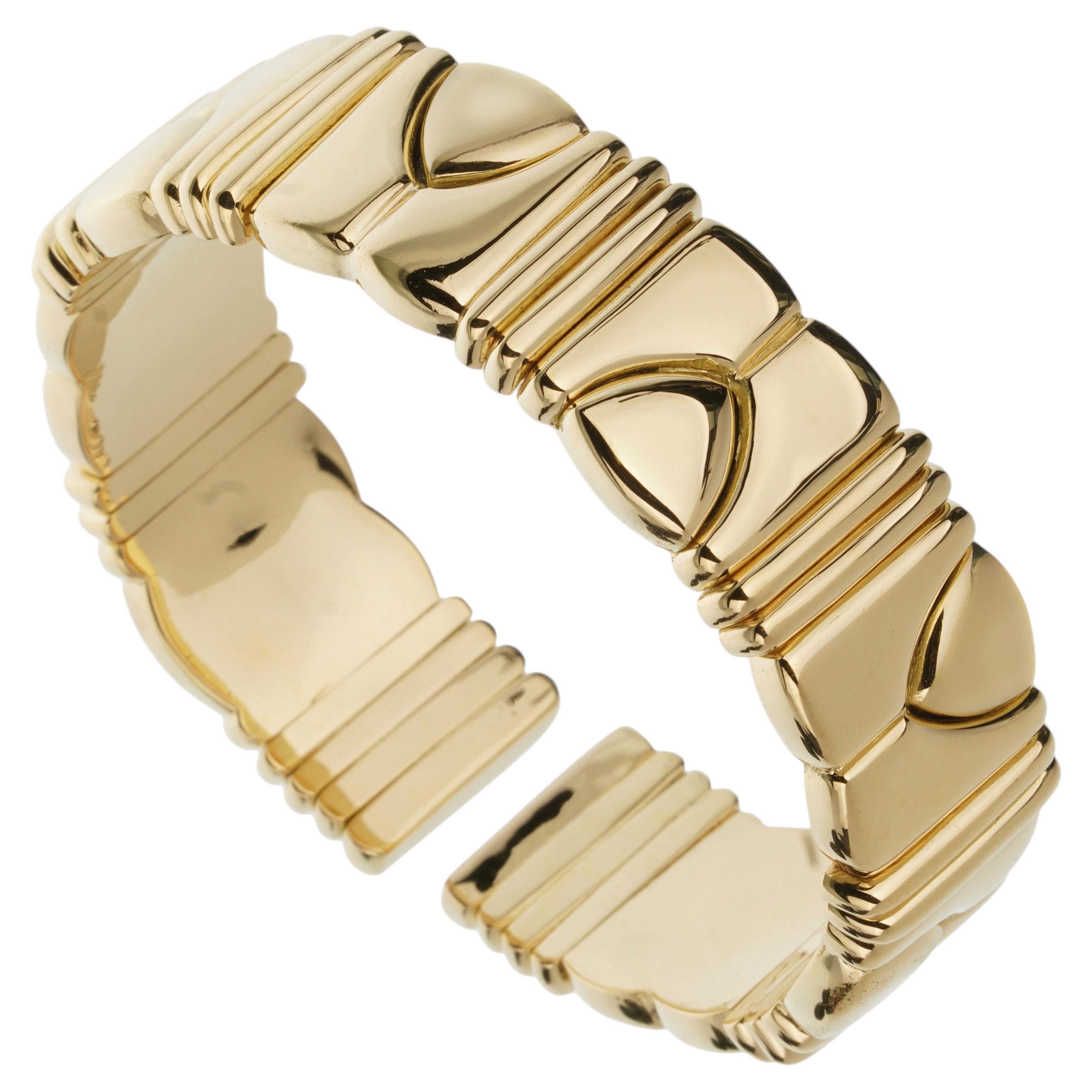 Bracciale Vintage Bvlgari in oro giallo 18k in vendita